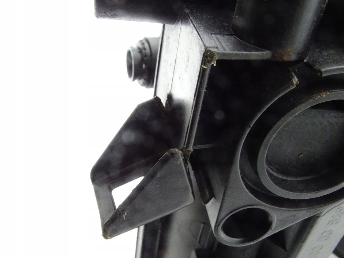 MERCEDES a W168 97-04 1.4 8V коллектор Впускный