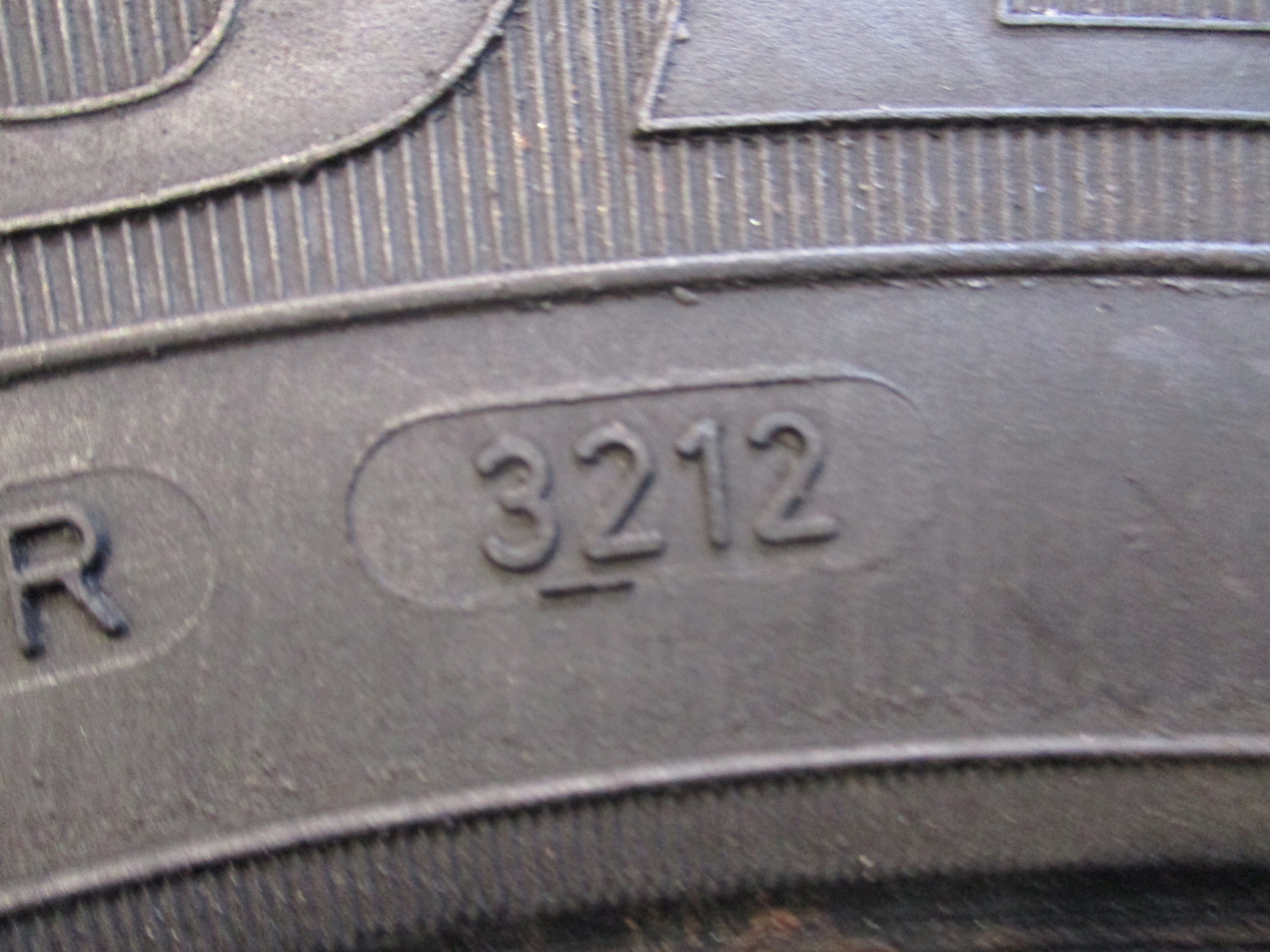 4 opony zimowe używane 195/65R15 Fulda Montero 3 8 i 7,8 mm r. 2012 i 2011 Średnica 15