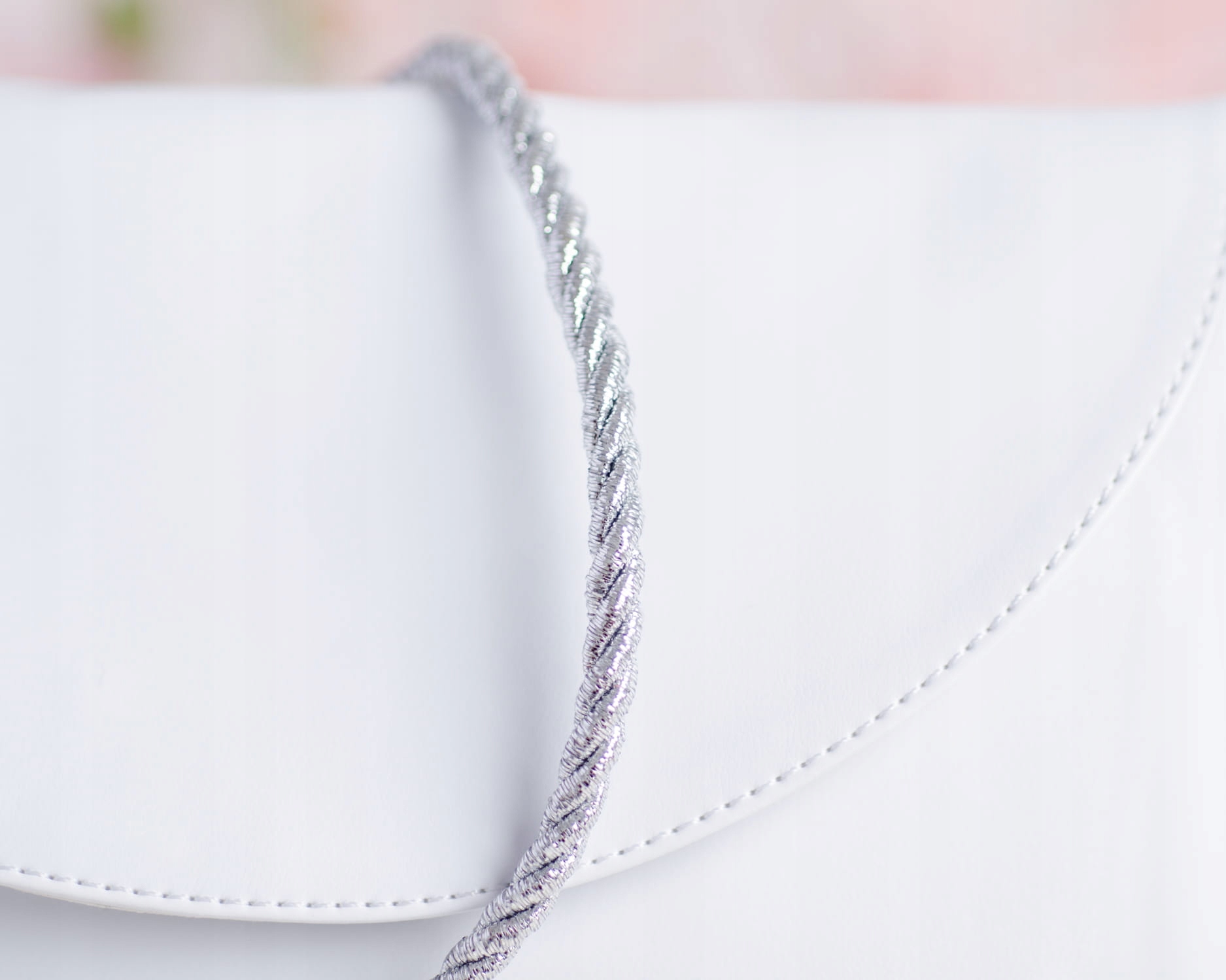 Torebka biała komunijna 120 B Stan opakowania oryginalne