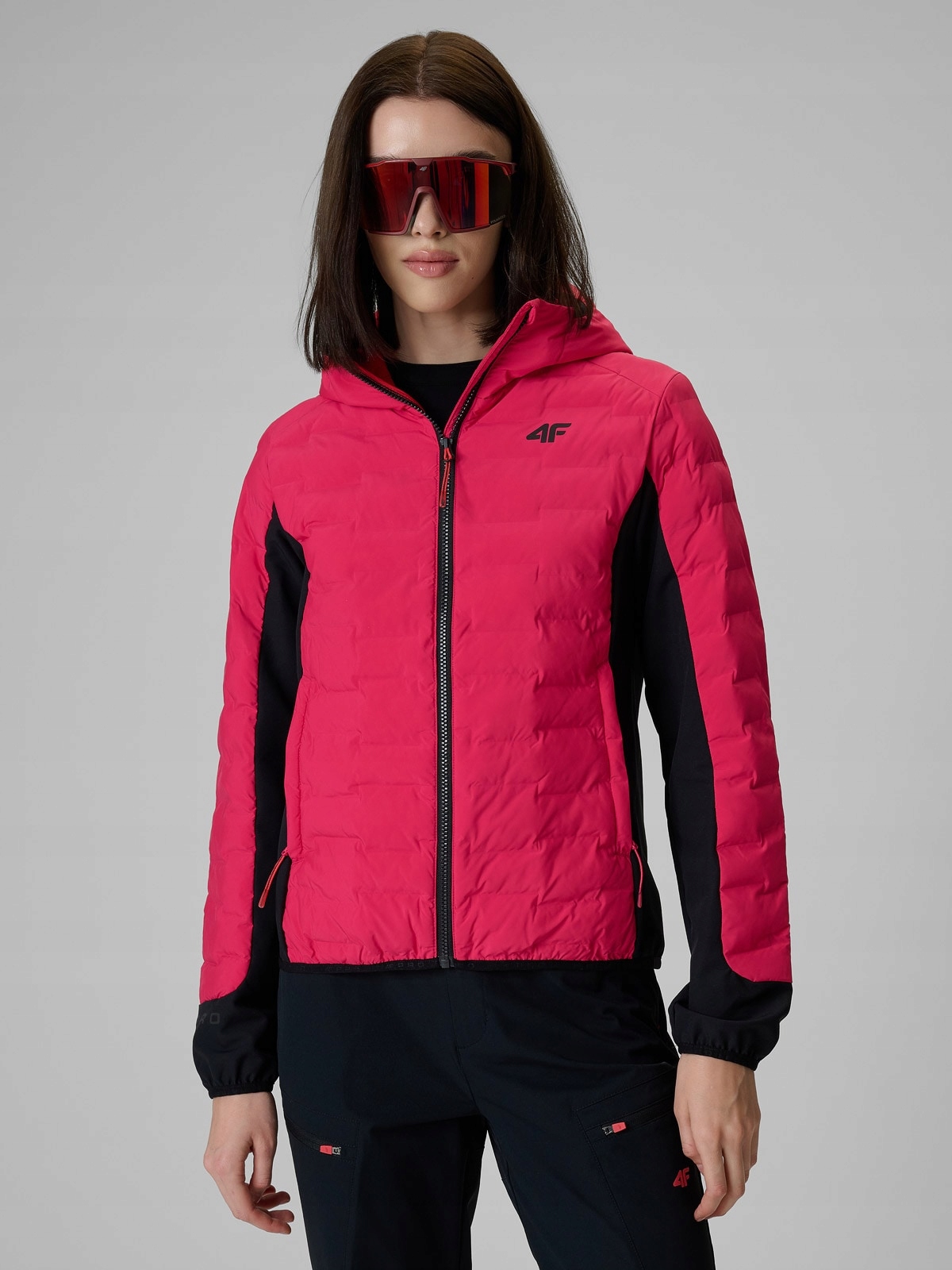 4F Dámská Trekingová Bunda Růžová Primaloft Slim S