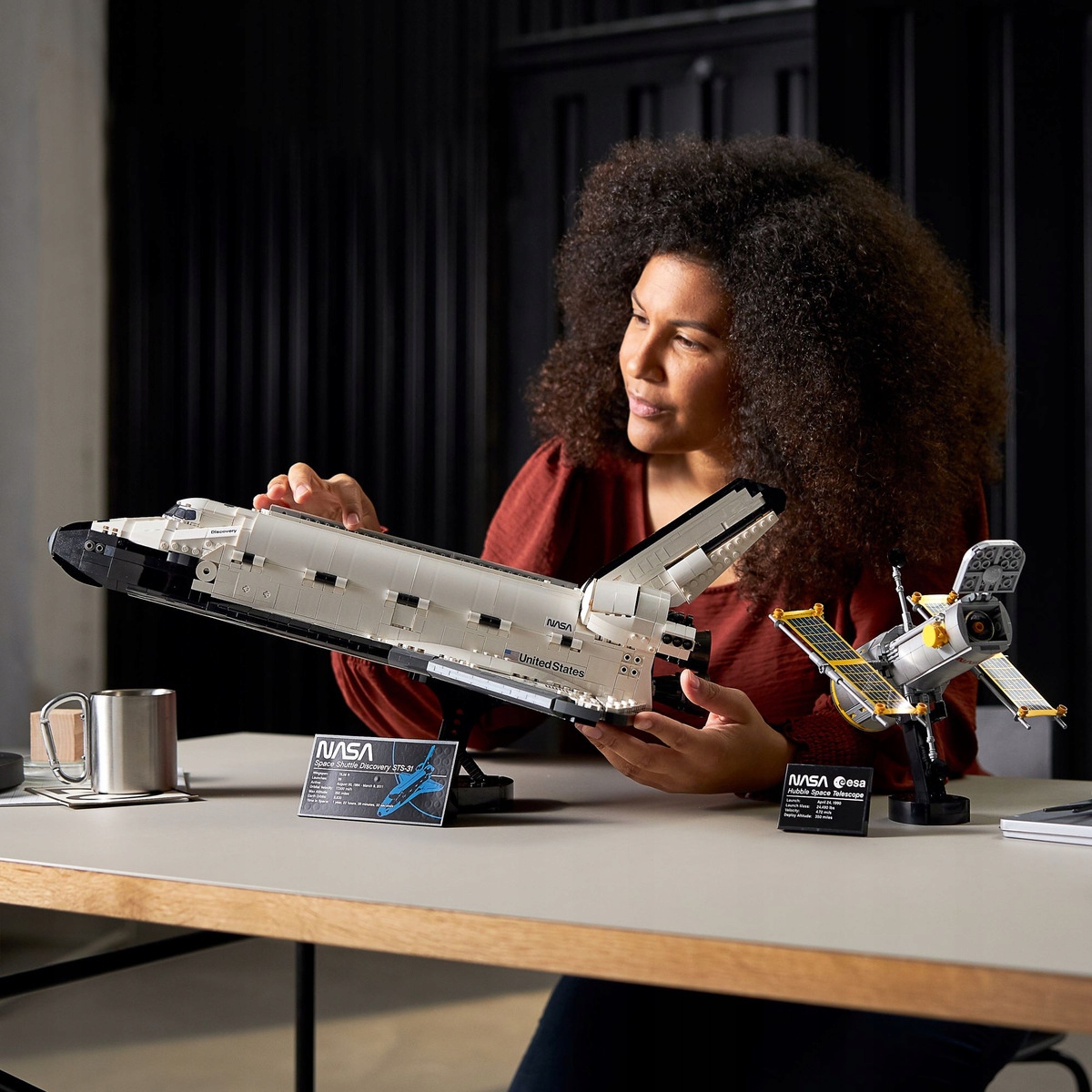 LEGO Creator Wahadłowiec Discovery NASA 10283 Numer produktu 10283