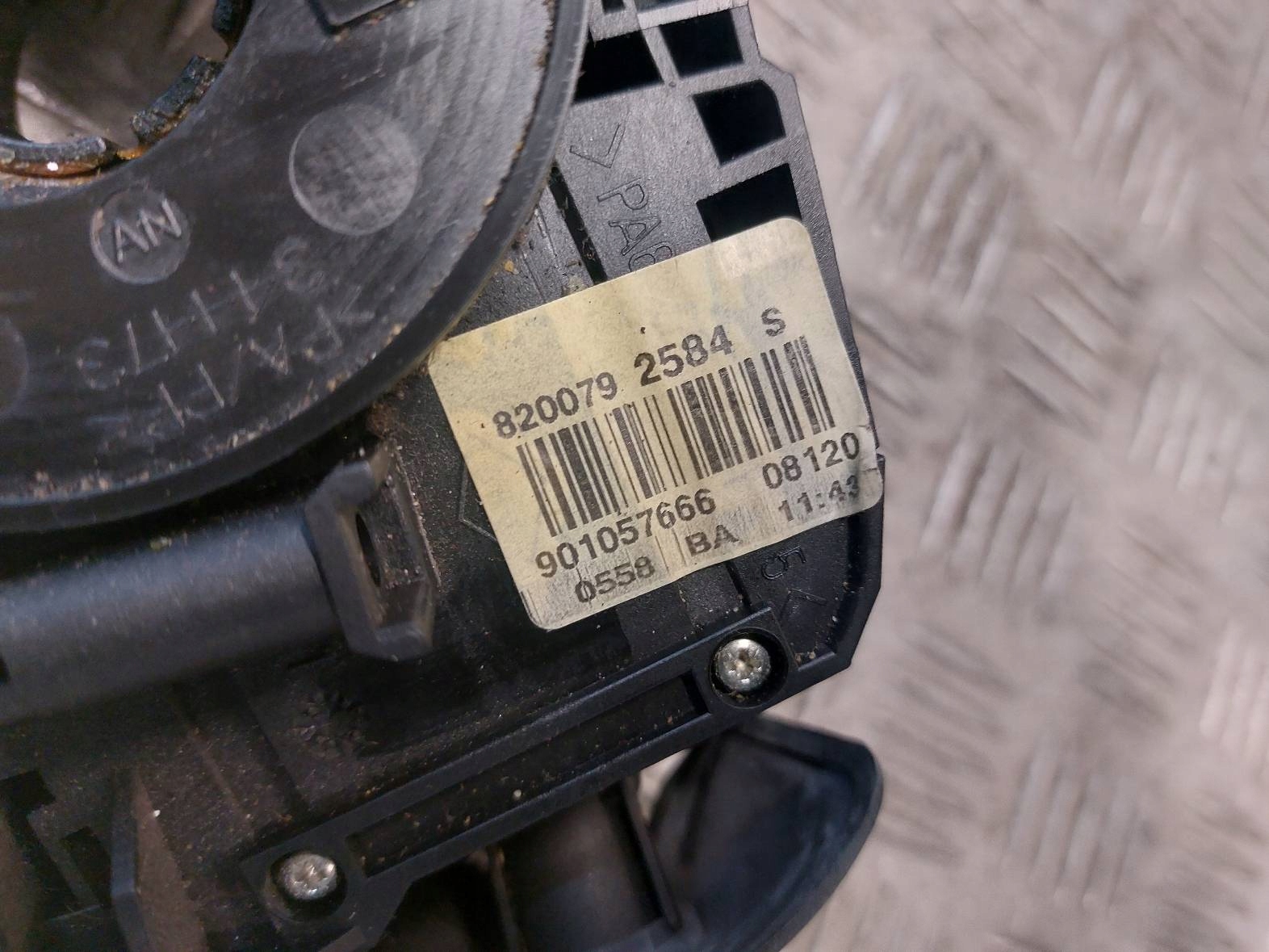 MANETKA DEVIO LUCI TERGICRISTALLO TERGI DACIA SANDERO e 8200792584