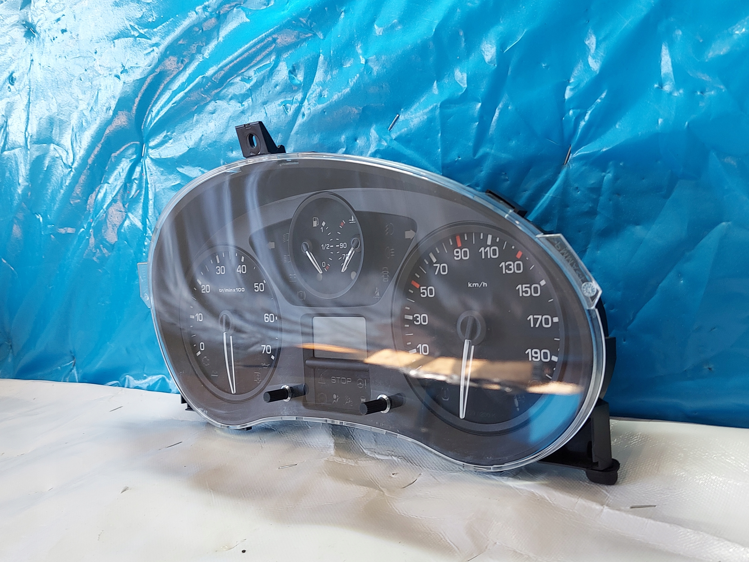 dials clock PARTNER 2016r 1.6 HDI 9801642280