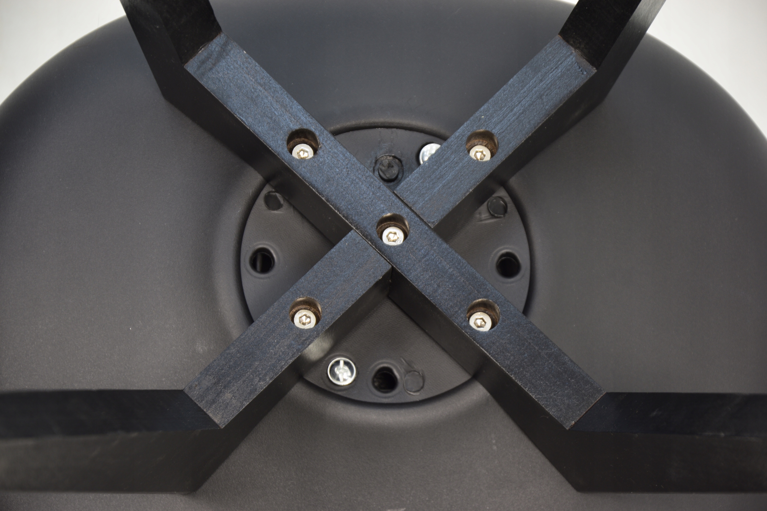 MODNY zestaw okrągły stół + 4 krzesła z poduszką Kolor blatu dąb naturalny