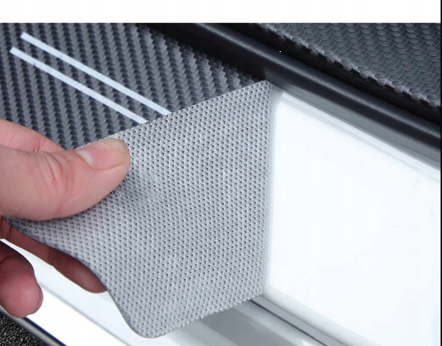 Skoda OCTAVIA naklejki ochronne na progi 4 sztuki Funkcja ochrona powierzchni