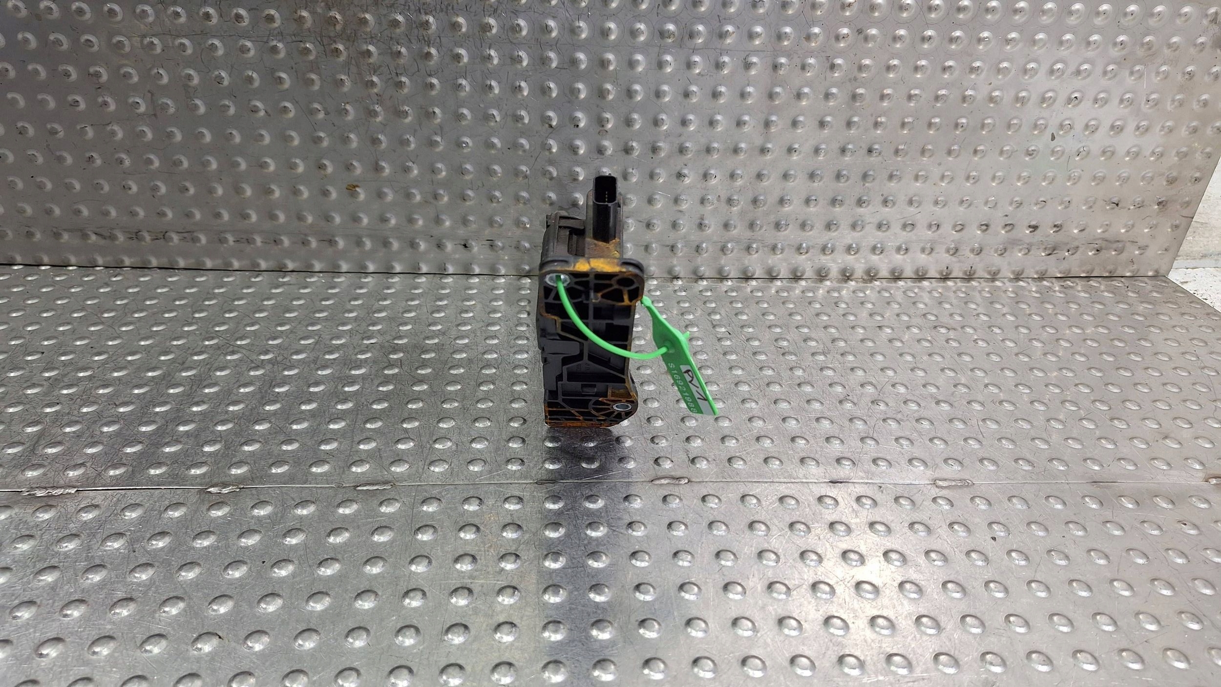 accelerator pedal potentiometer 31280595 VOLVO V40 II