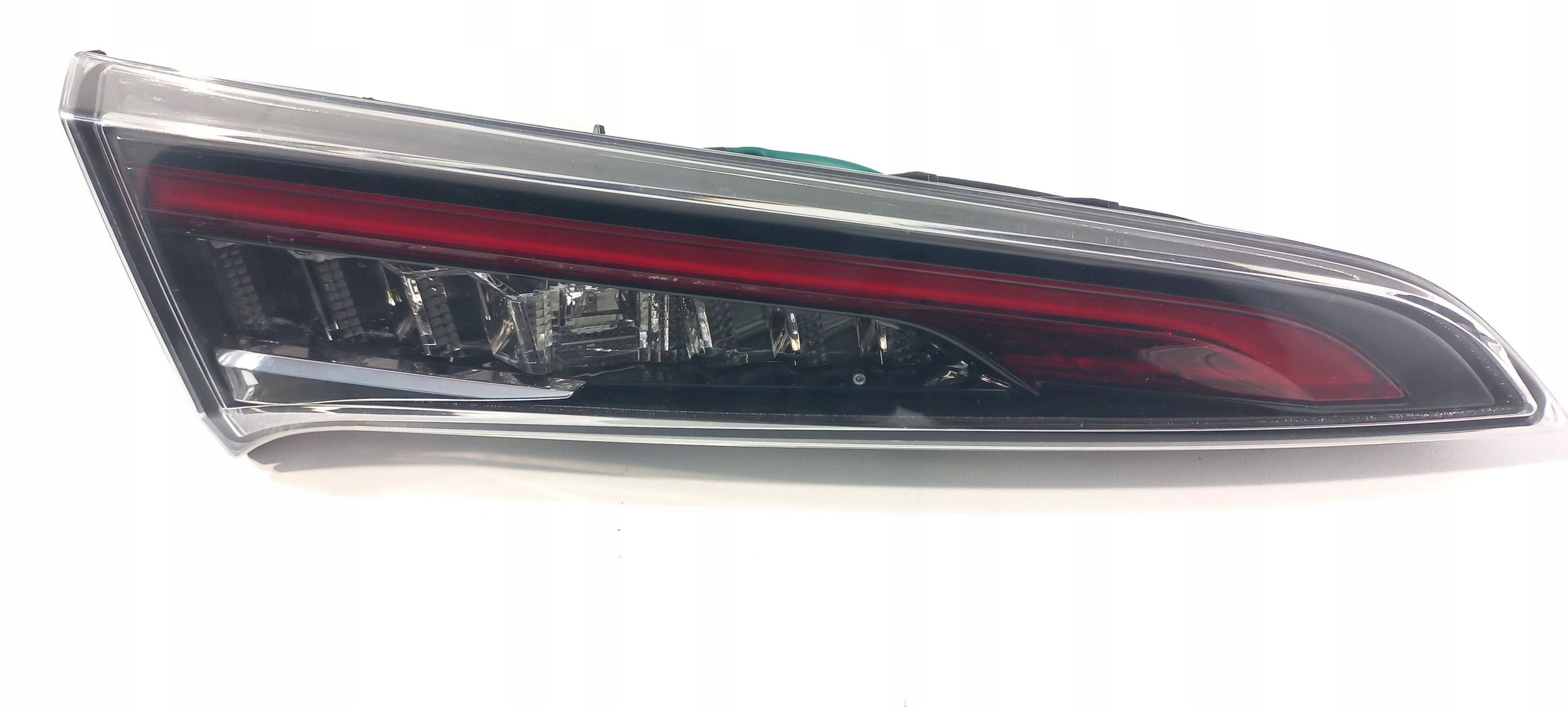 Toyota Corolla E210 E21 Hatchback light rear left to the bonnet 201922 (R336)