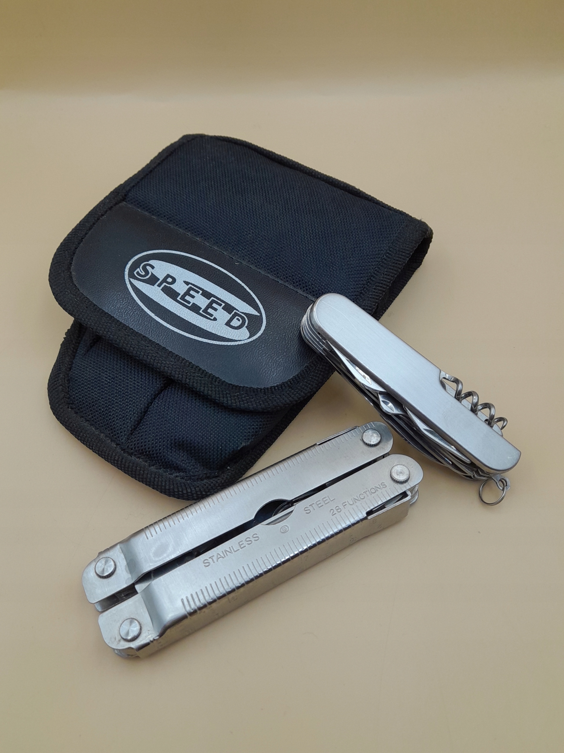 Zestaw narzędzi kieszonkowych + pokrowiec