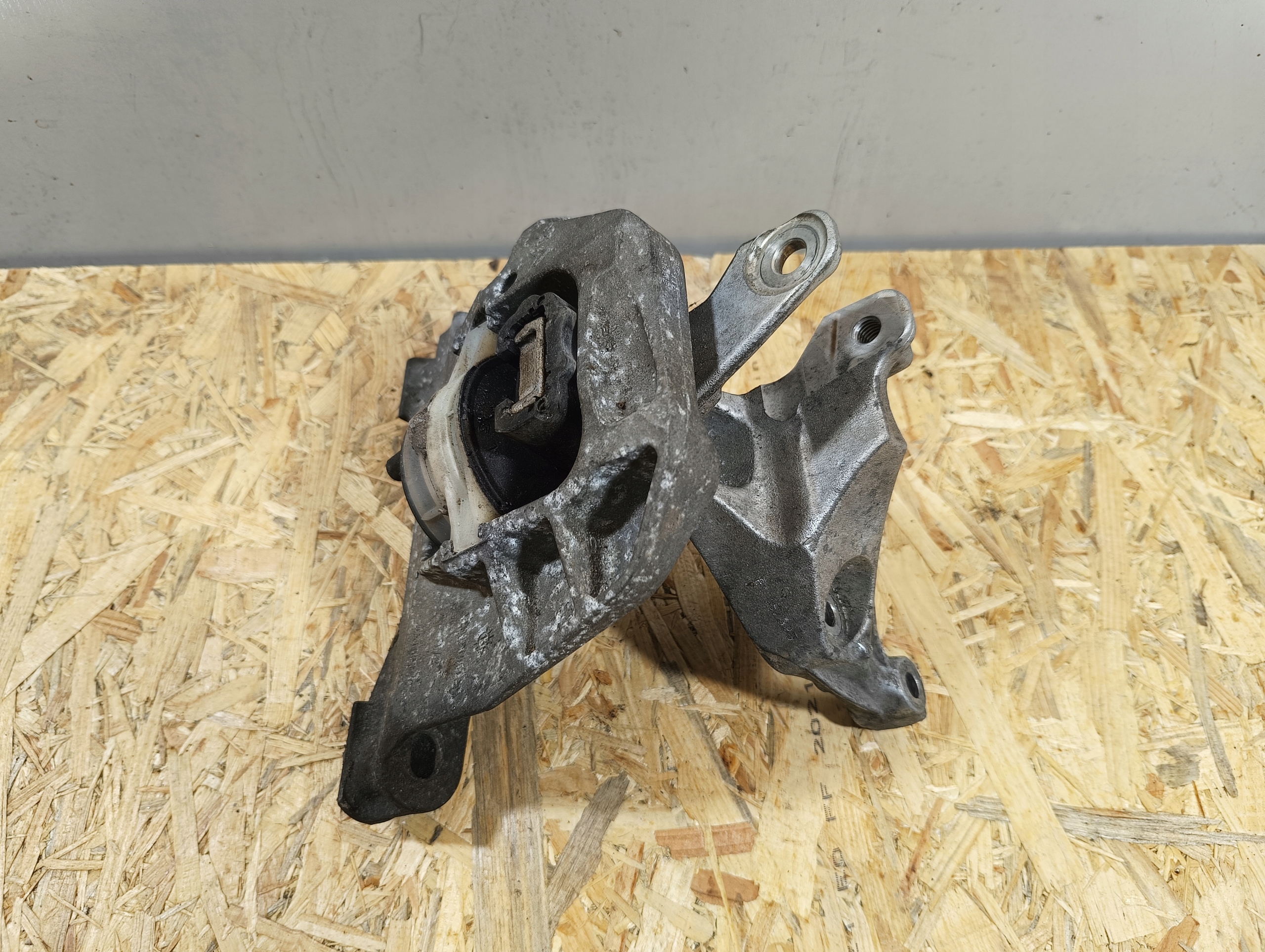 supporto Supporti motore usato PSA 4a102300