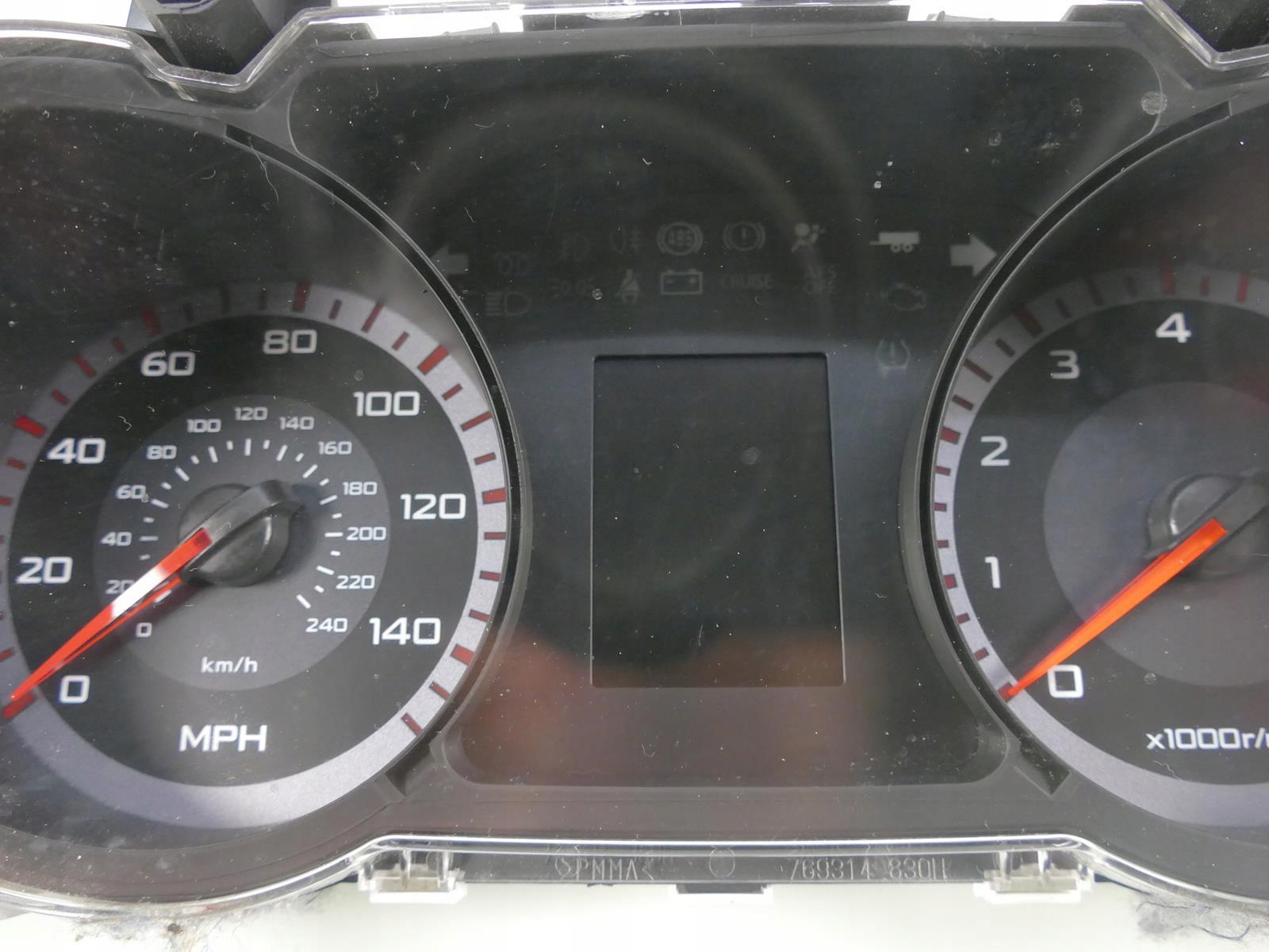 MITSUBISHI OUTLANDER II 2.4 B AUTOMAT dials dials PREDKOSCIOMIERZ UK