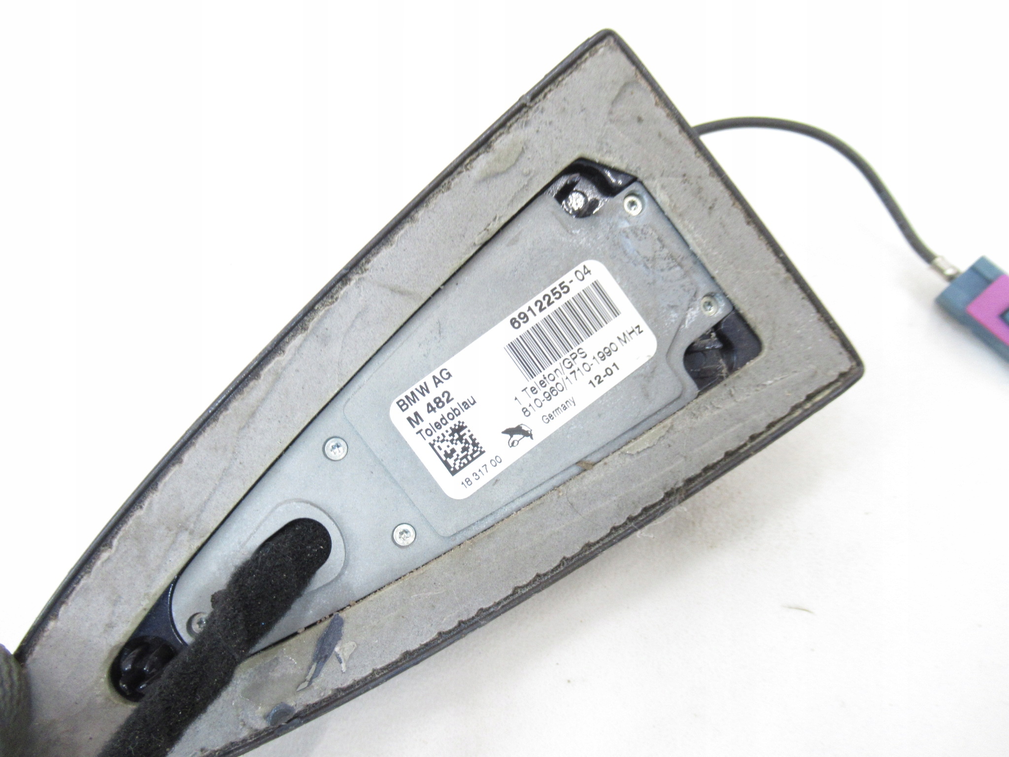 Pletwa antena rekin BMW e65 e66 TOLEDOBLAU