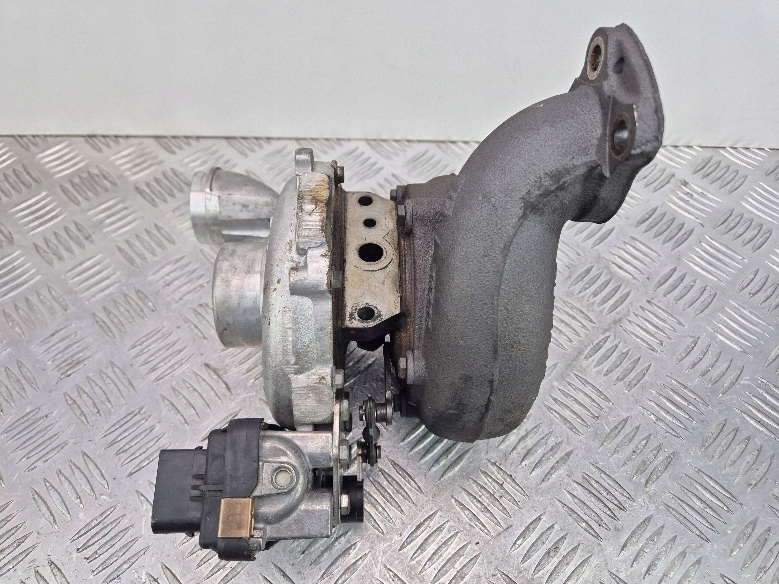 Mercedes E320 CDI W211 Turbo OM642 A6420900280