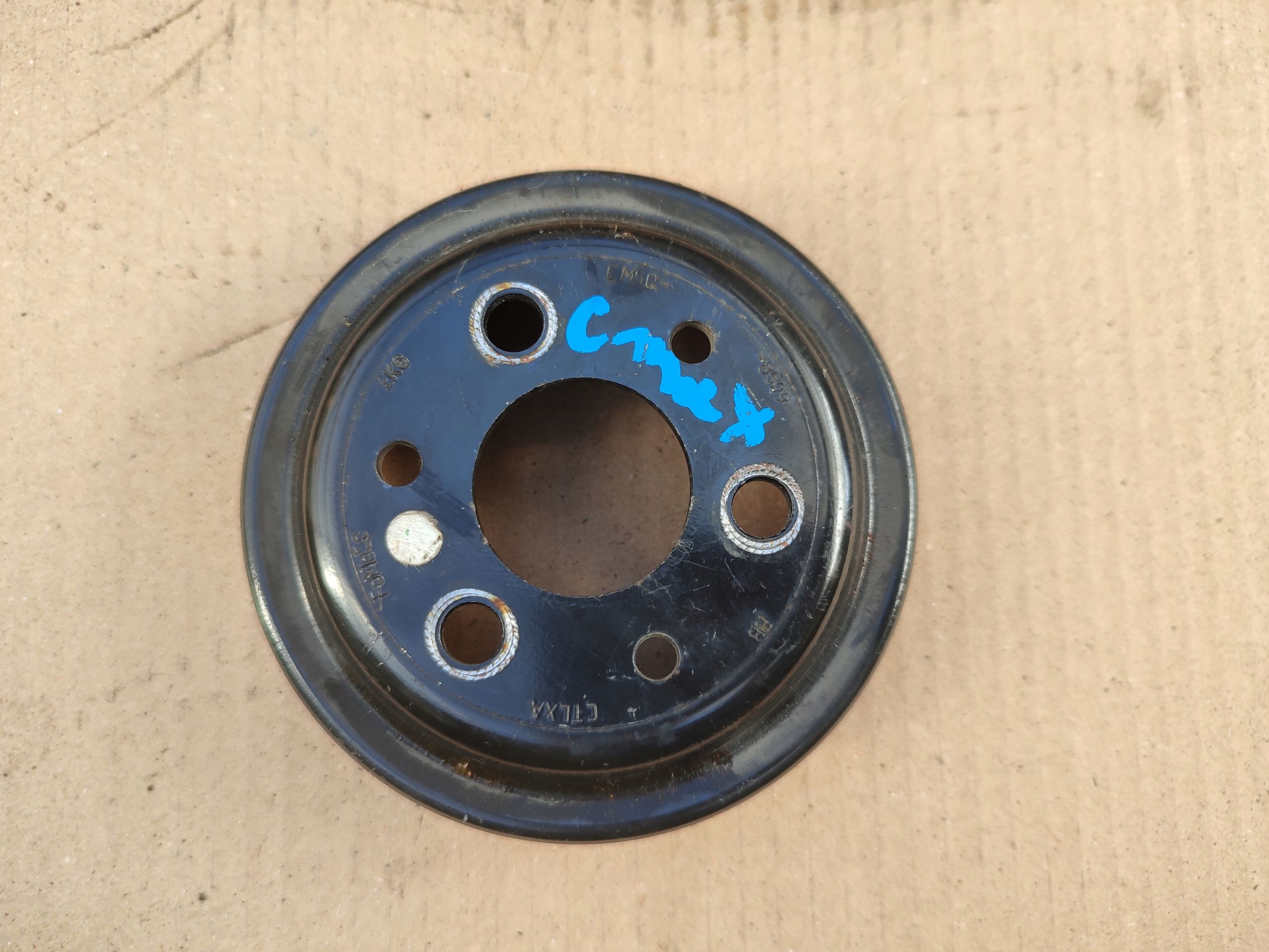 remenica pompy vode FOCUS MK3 C-MAX 1.0 ECOBOOST CM5Q8509BB CM5Q-8509-BB