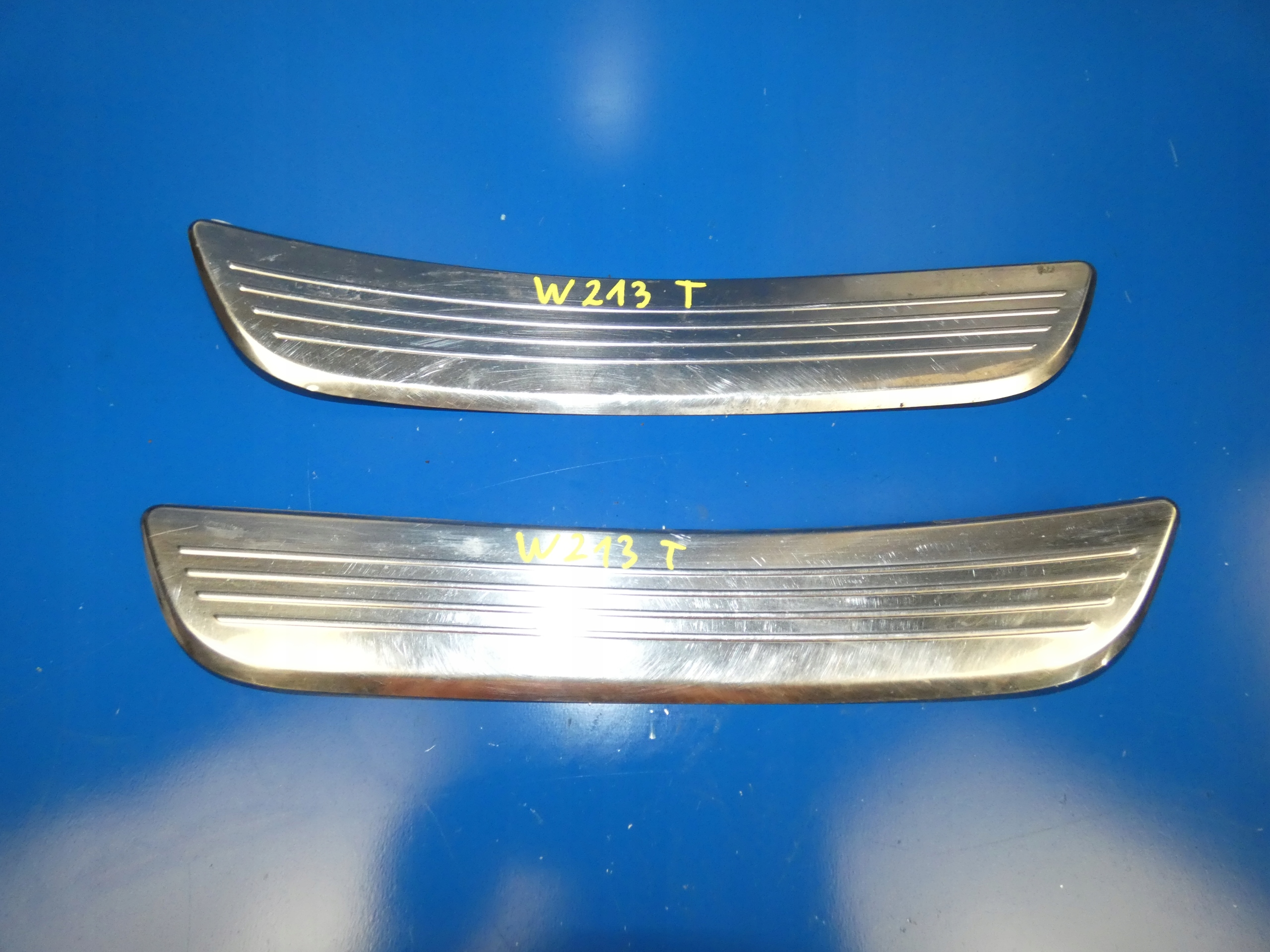 MERCEDES E KLASA W213 cap threshold right rear part