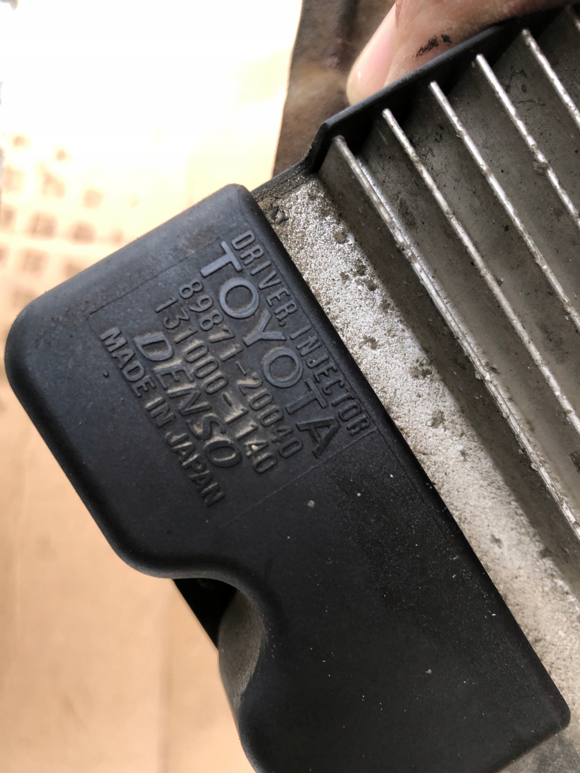 KOMPUTER STEROWNIK TOYOTA AVENSIS T25 89871-20040 Numer katalogowy części KOMPUTER STEROWNIK TOYOTA AVENSIS T25 89871-20040