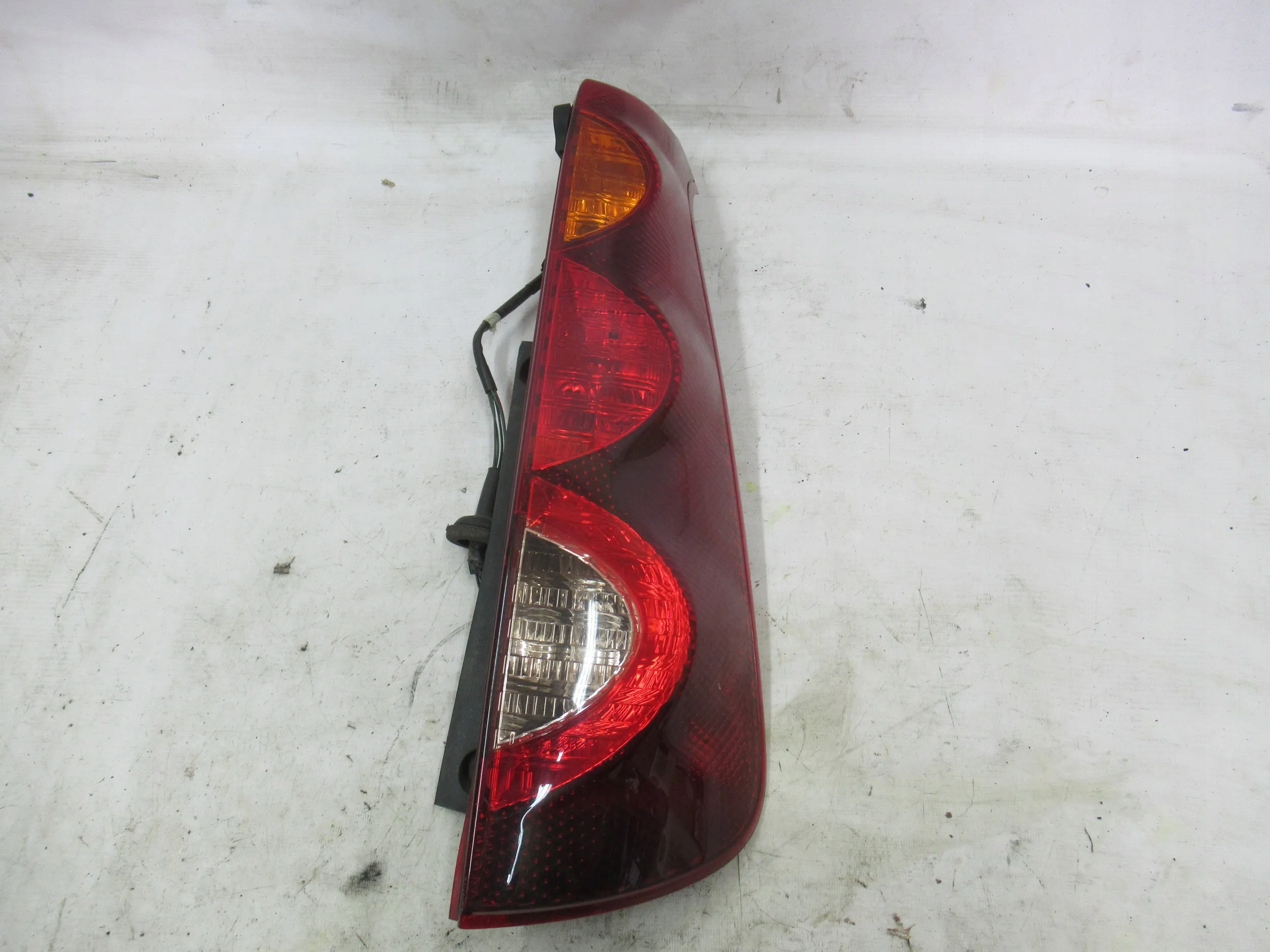 light rear right NISSAN NOTE LIFT 09