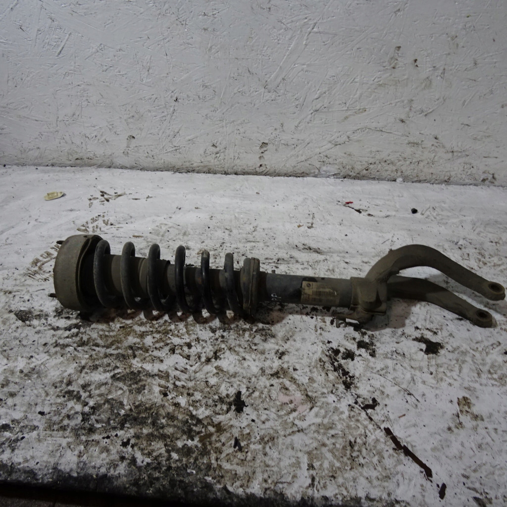 BMW X6 E71 3.0D shock absorber front right
