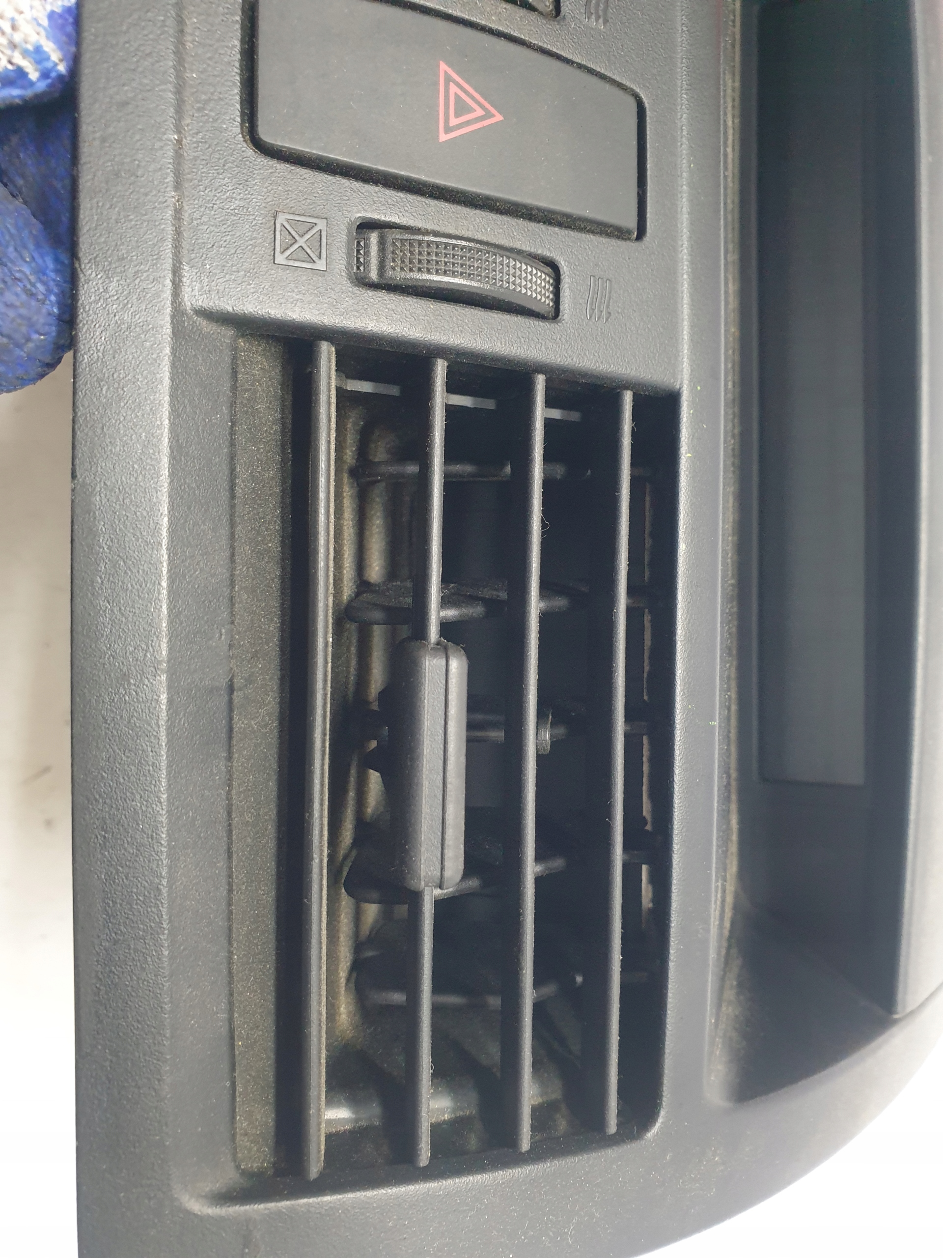 рамка решетки потока воздуха mazda 6 II GH GS1F-55311