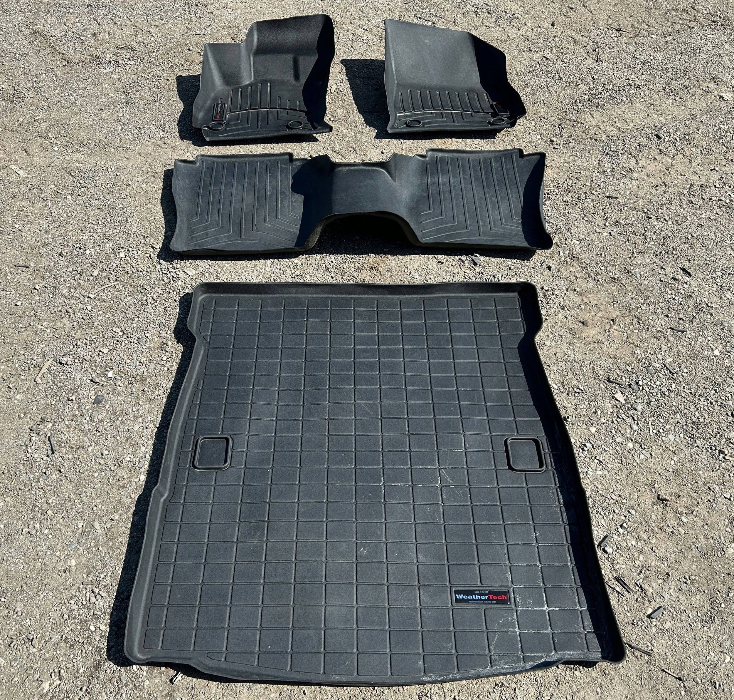 car carpet mats rubber komplet Lincoln Continental 2017r
