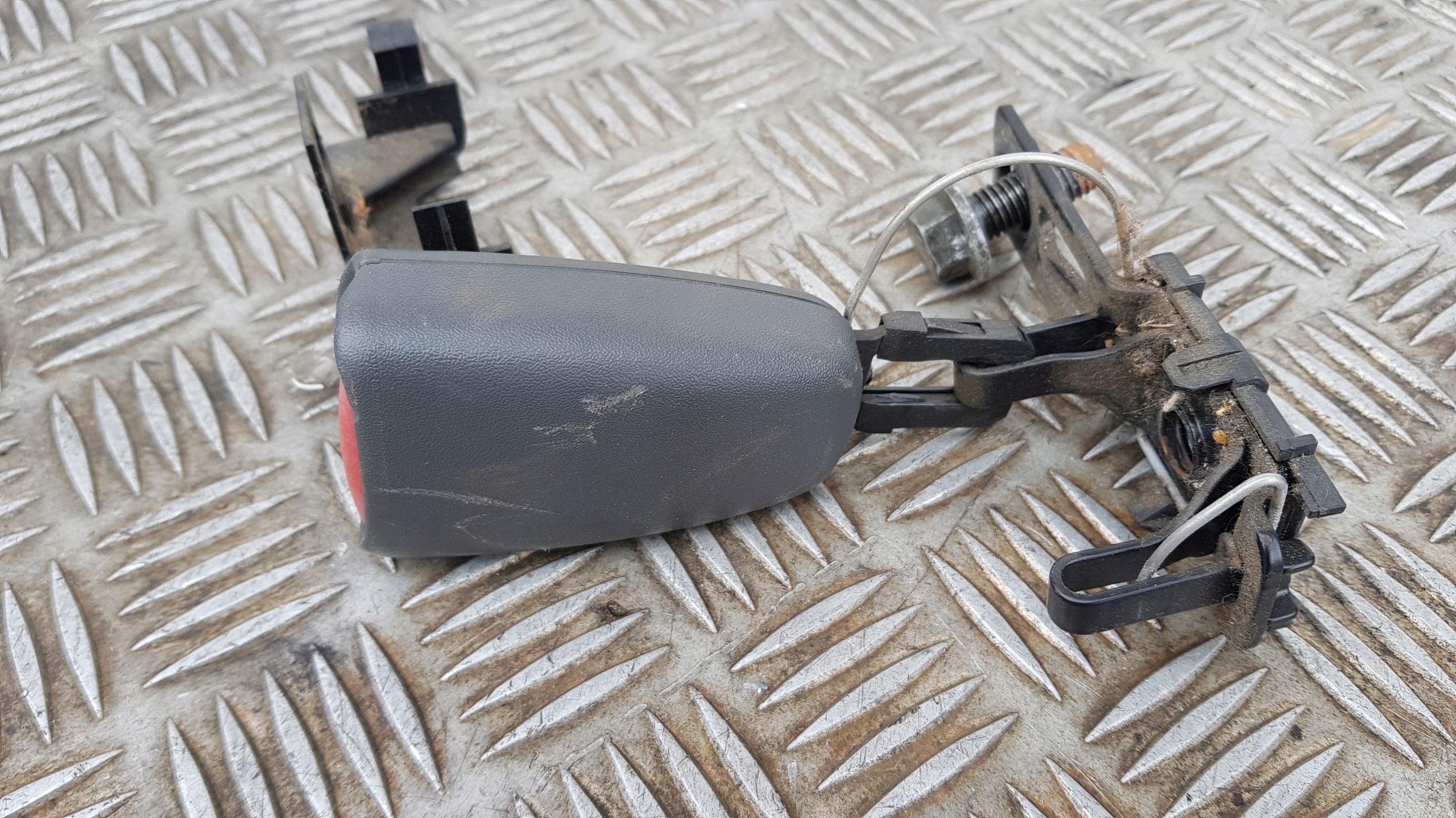 VOLVO V70 SPINKA supports safety right rear part