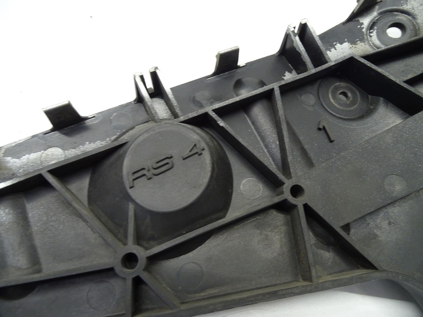 Support Support plaque Pare choc Droite Arrière TYLNI AUDI A4 RS4 B7 8E5807454B