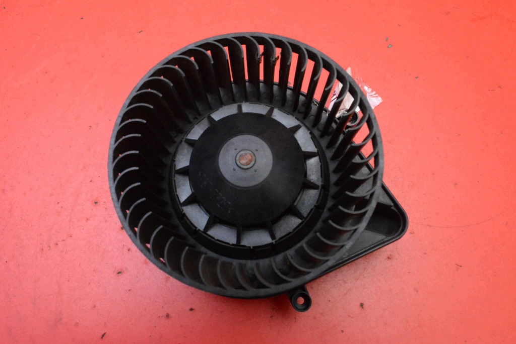 kúrenie ventilátor klími EU 8E1820021E AUDI A4 B7 04-08