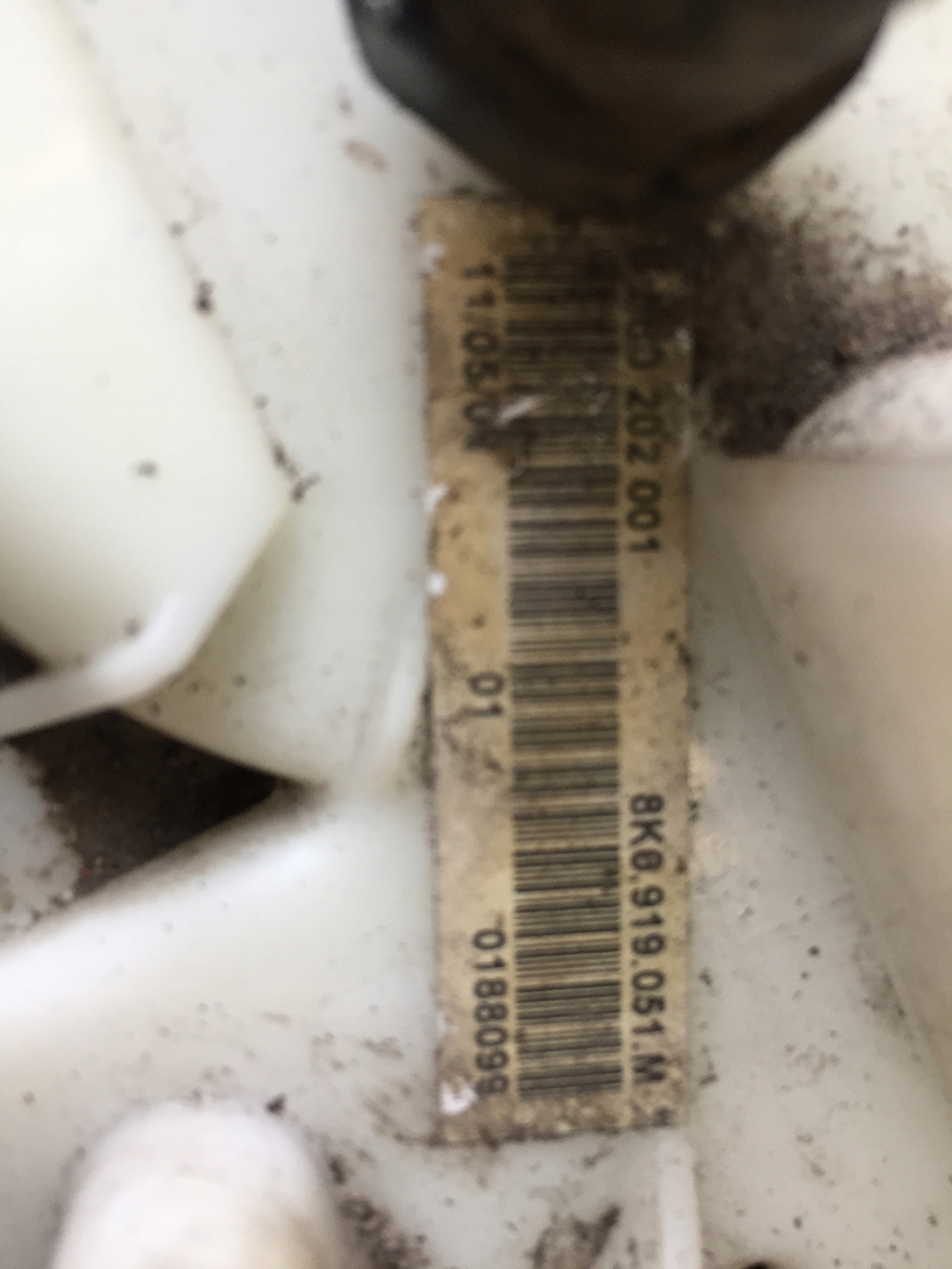 A4 B8 A5 8T 1.8 2.0 TFSI feed pump 8K0919051M