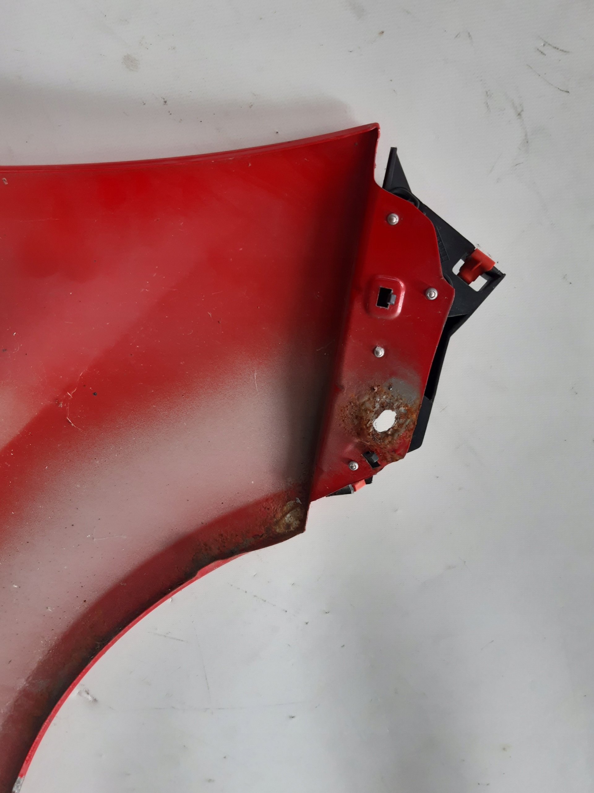 fender left Z547 Opel Corsa D 1,2 16V