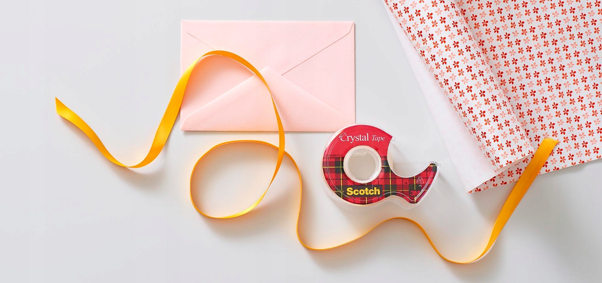 TAŚMA BIUROWA SCOTCH CRYSTAL CLEAR TRANSPARENTNA EAN (GTIN) 021200593062