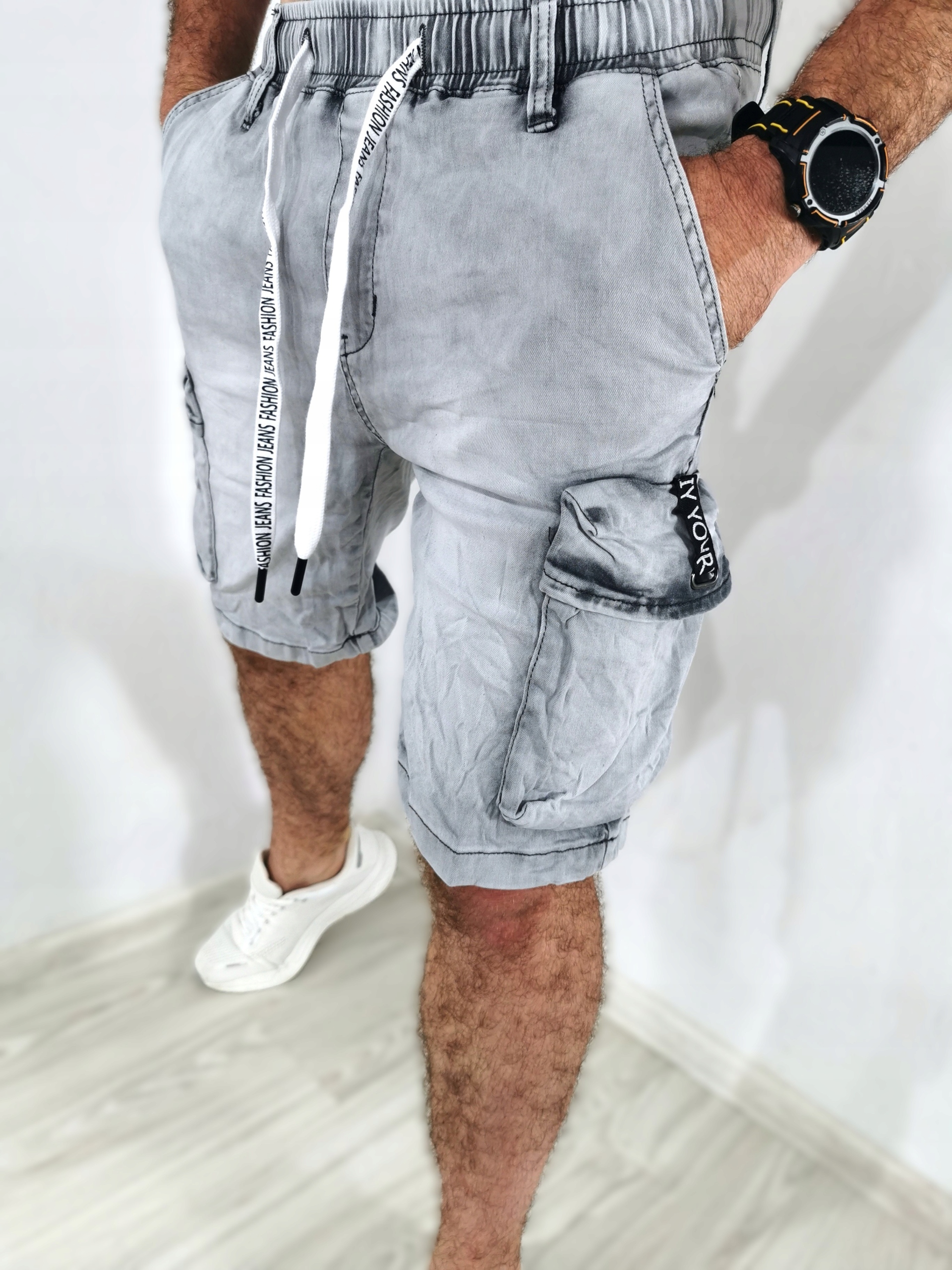 Krátké kraťasy kraťasy pánské kapsáče světle šedé ErnestoMen velikost 38