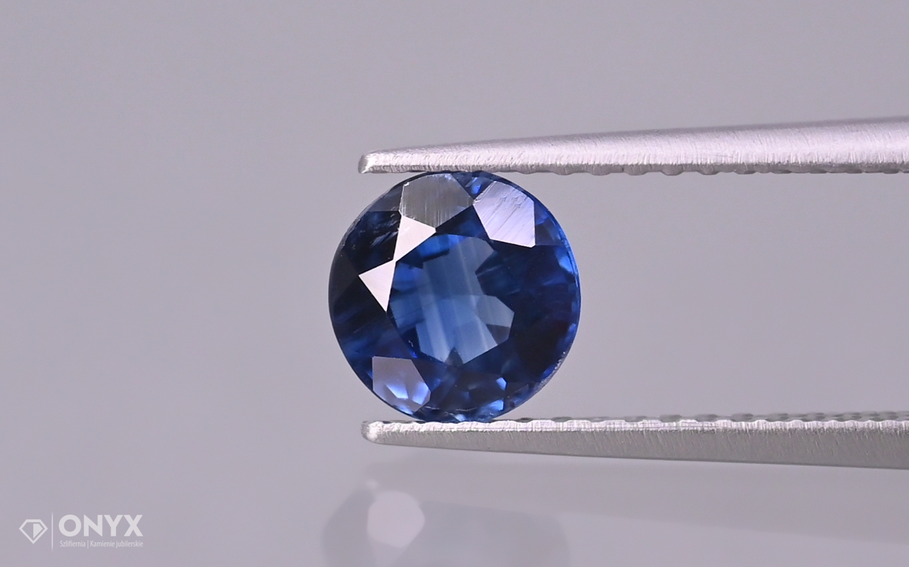 Kyanit fazetovaný kulatý fi 6 mm