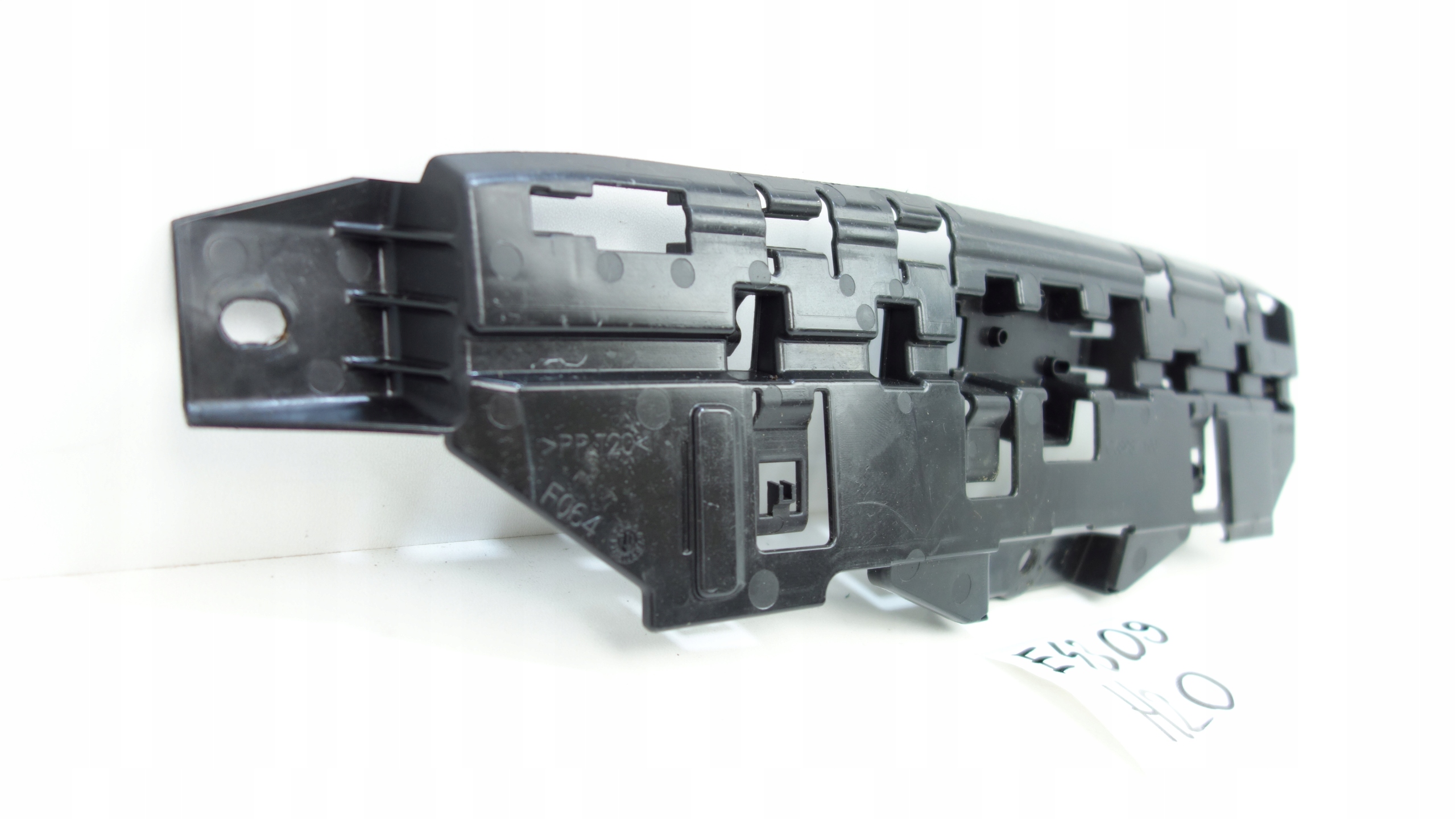 Support Support plaque MODULU Électrique du capot MASERATI LEVANTE 16- 670034880