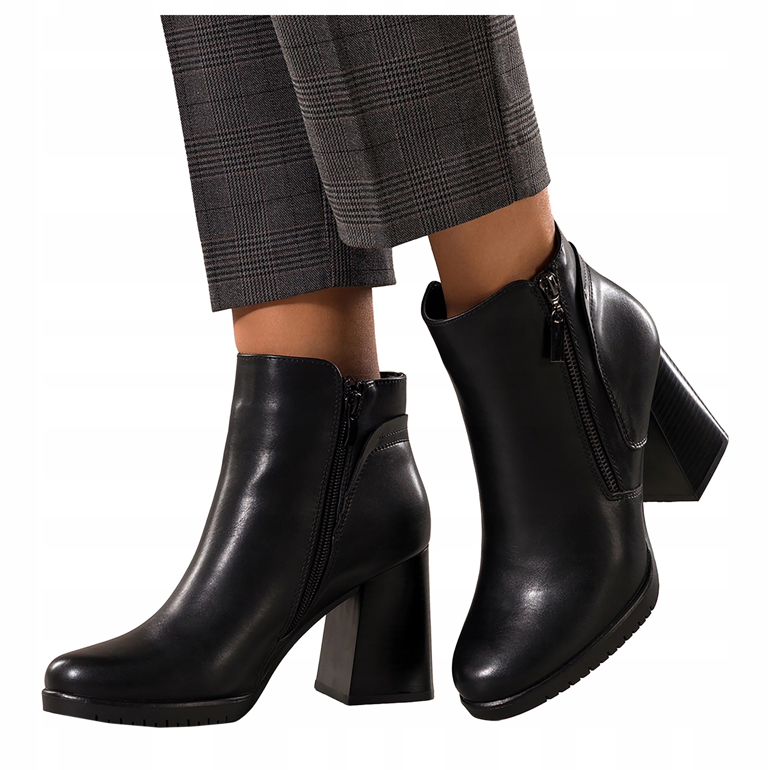 Kotníkové Boty Černé Dámské Pohodlné Široké Zimní Kostky S Ozdobným Posuvníkem, velikost 40