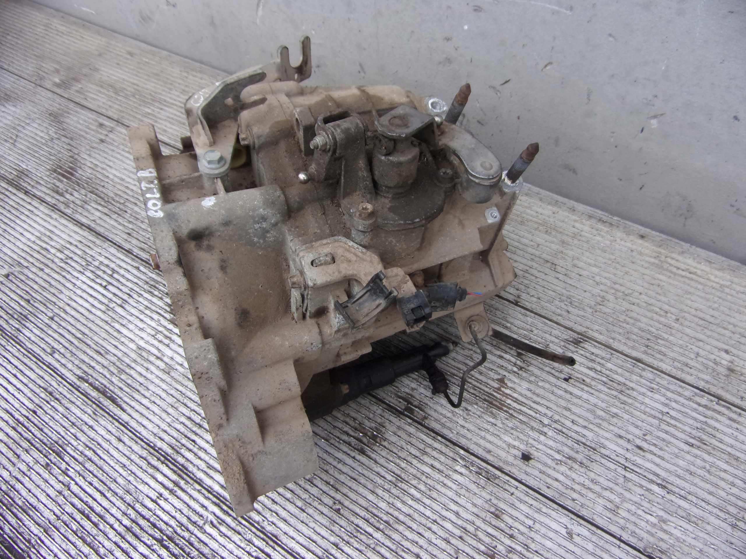 CAMBIO manuale MITSUBISHI COLT 6 PMN130194