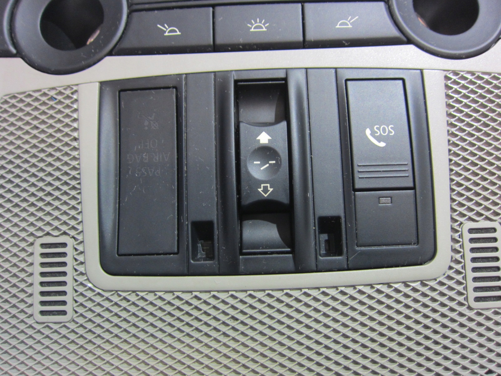 BMW X5 E70 vezérlö panel DACHU 9183038 szürke