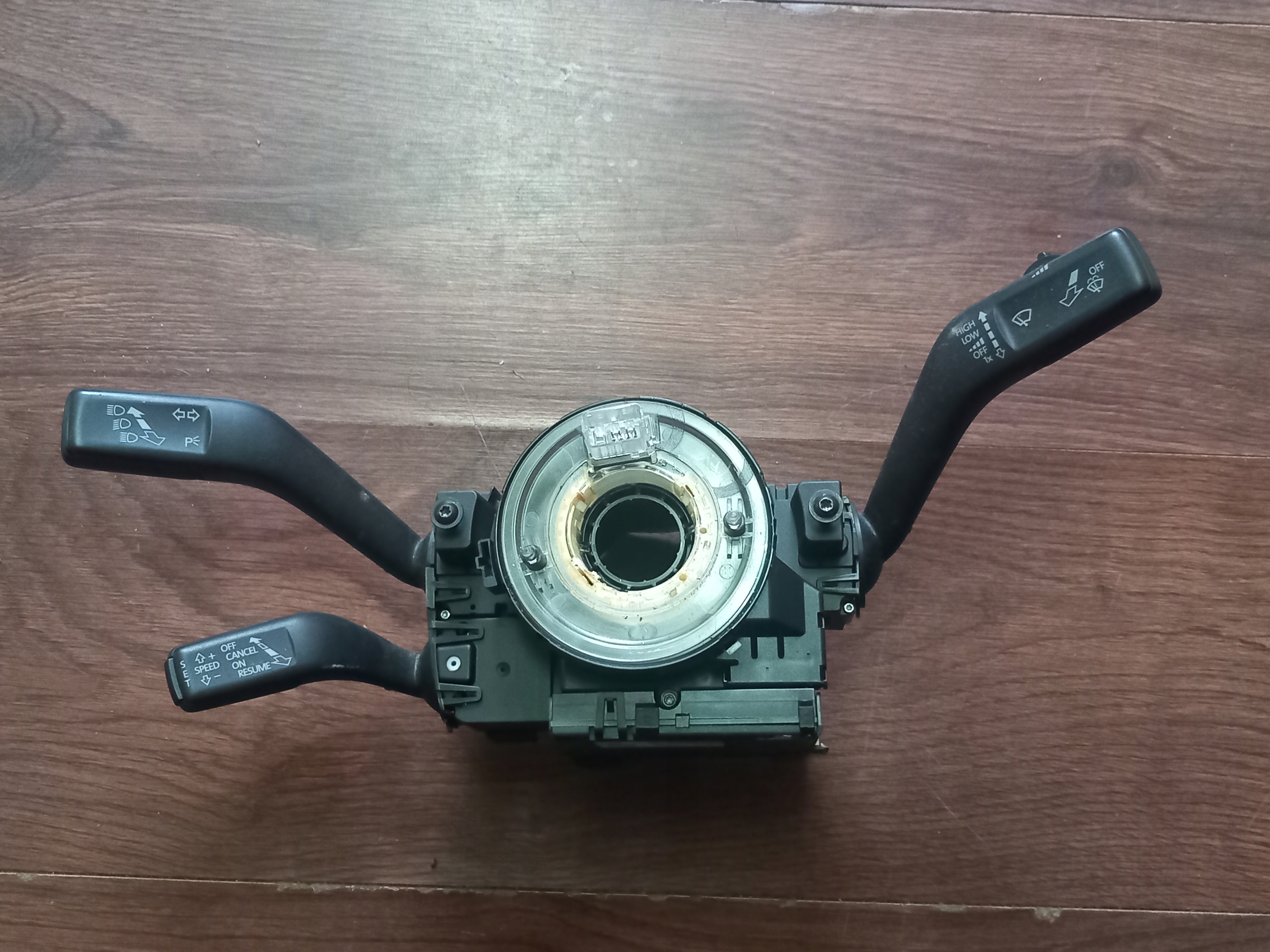 MANETKI MODUŁ SKRĘTU TEMPOMAT VW PASSAT CC 3C5953513AF 3C0953549AJ KOMPLET!