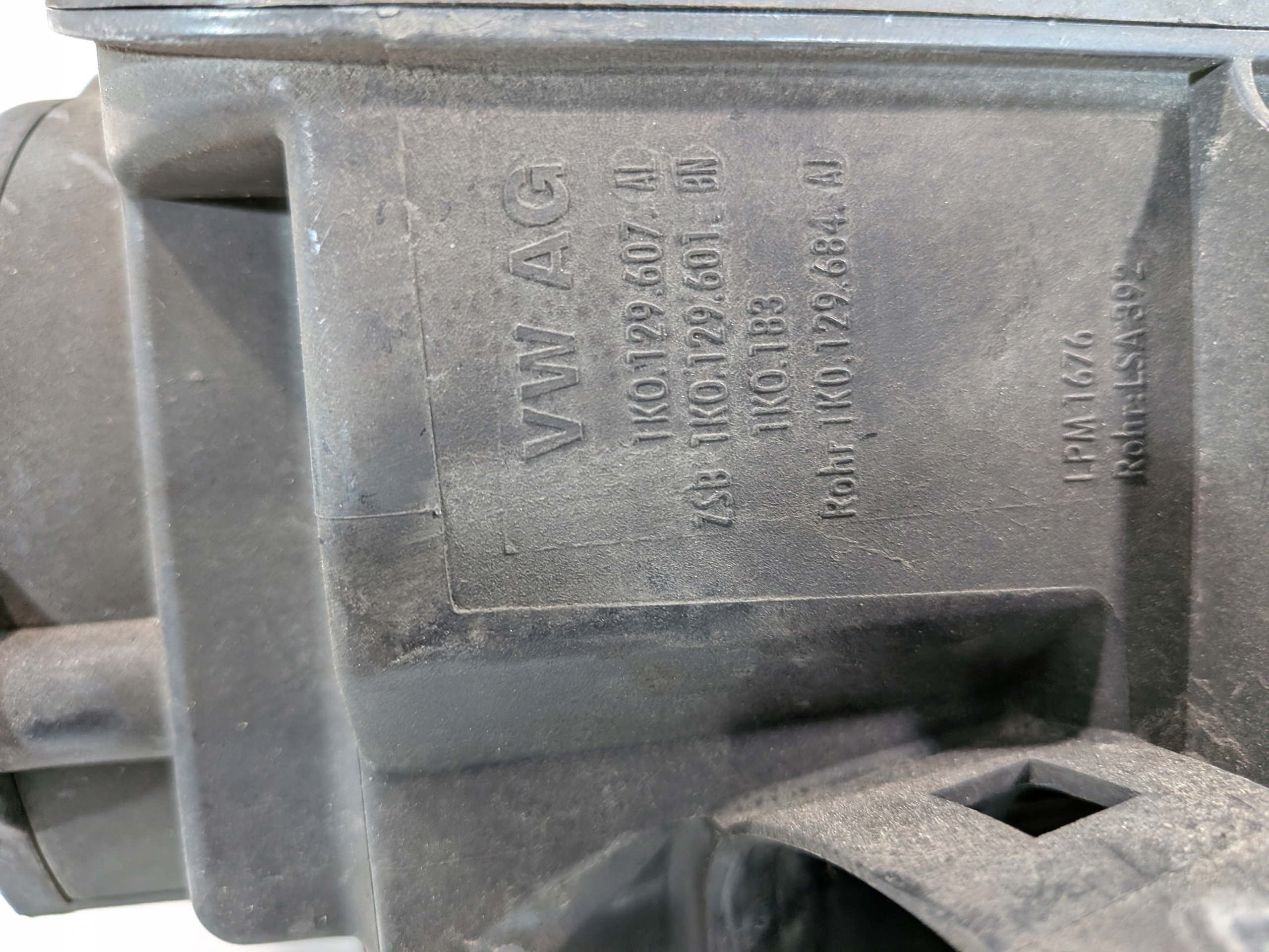 Gehäuse filter luft OE 1K0129607AL Audi A3 8P 96-03
