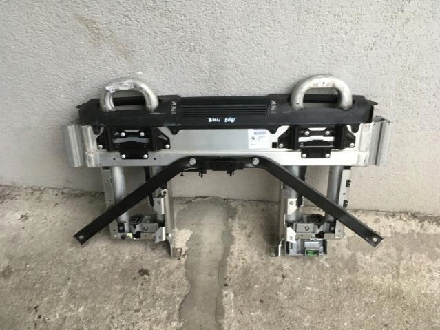 7164820 - Подголовники для BMW 1 серии E88