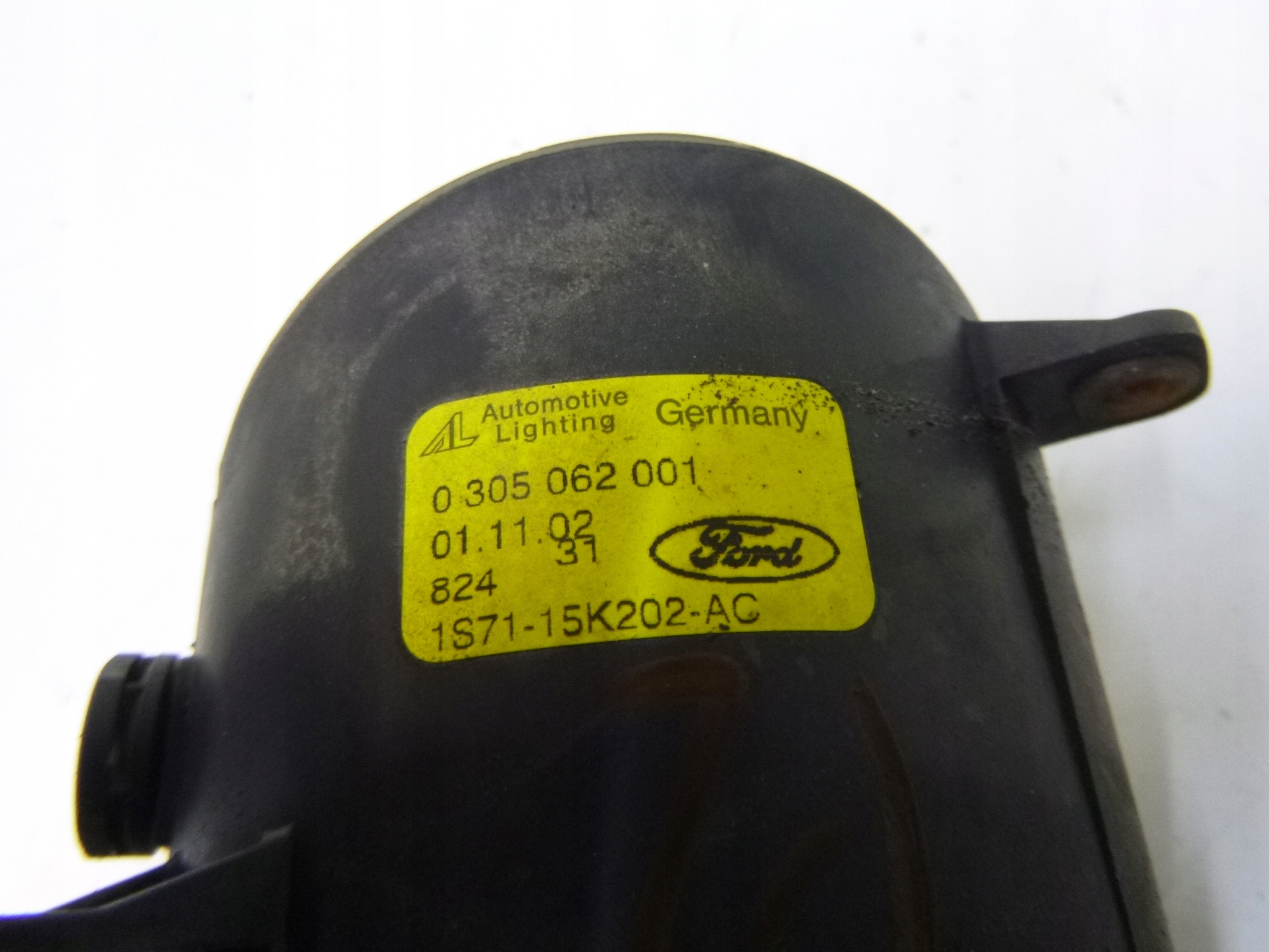 NEBELSCHEINWERFER LINKS FORD MONDEO III 2002R.