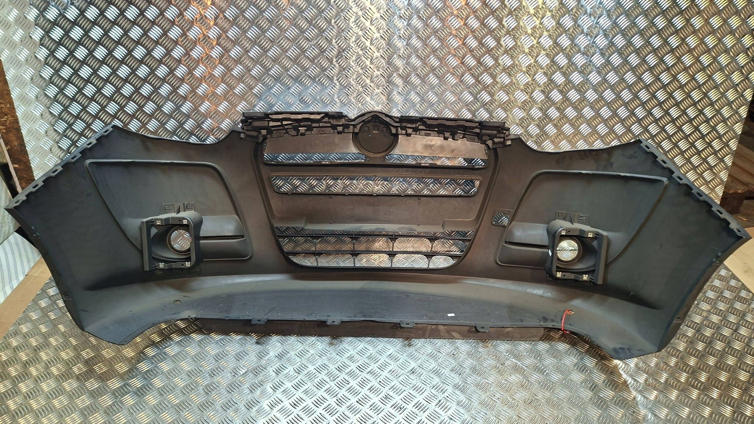 bumper front 735461211 FIAT DOBLO II 2010