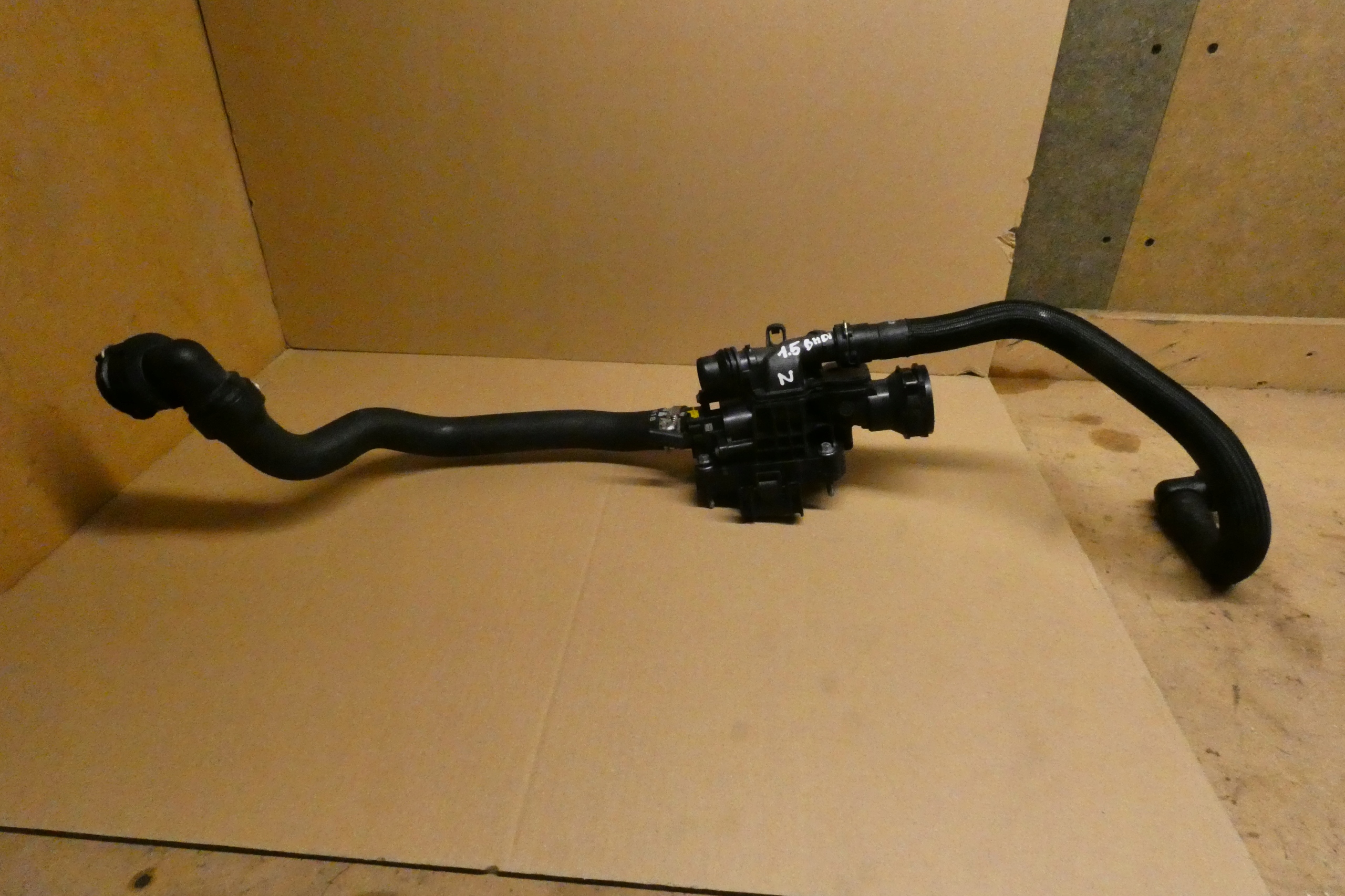 termostat obal hadice vody CITROEN DS4 II 9812113780
