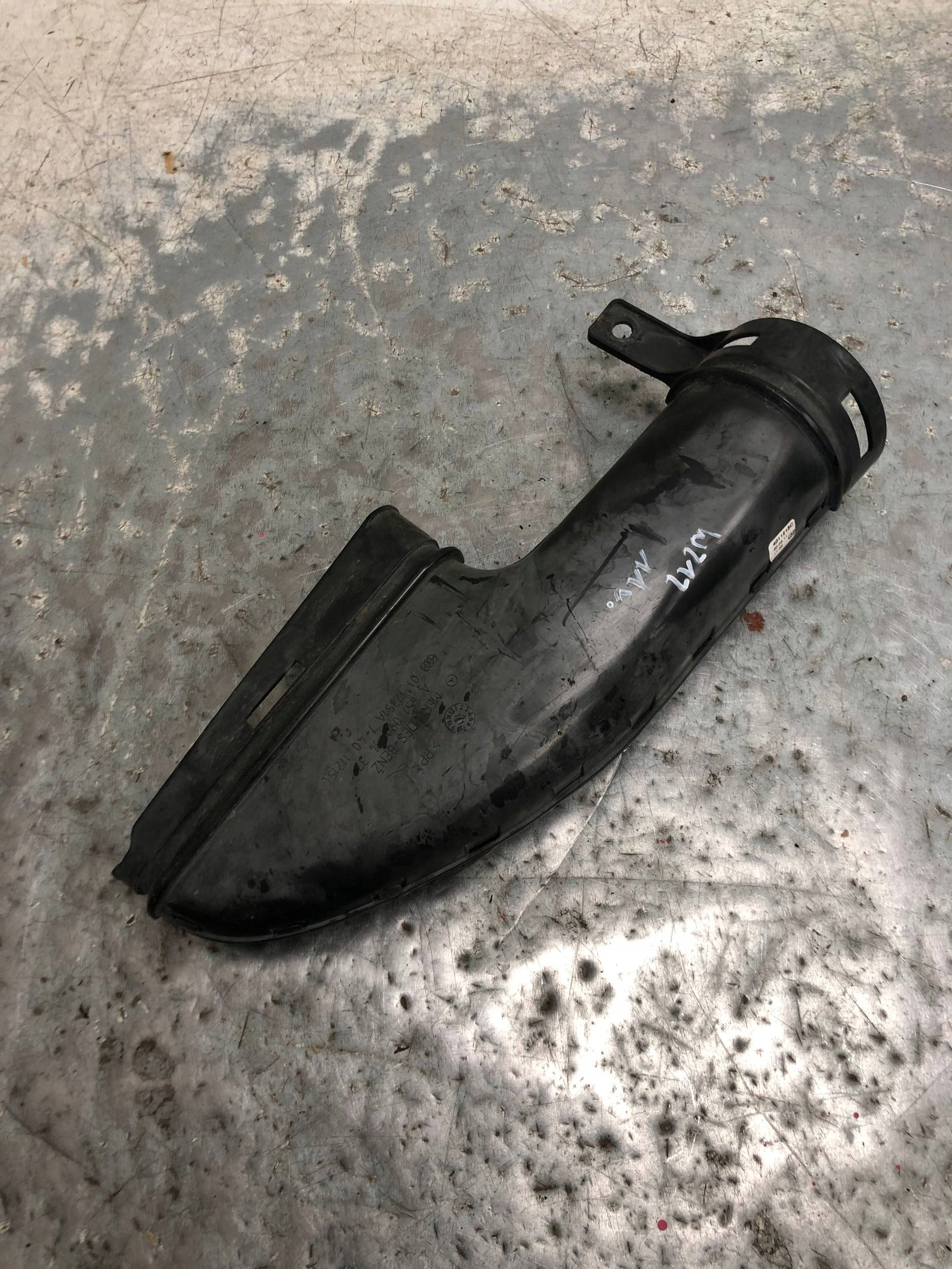 pipe air hose MERCEDES W212 A6510903437
