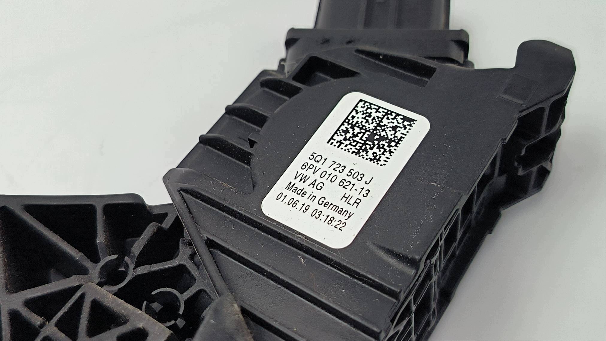 PEDAL 5Q1723503J AUDI Q3 II 83A
