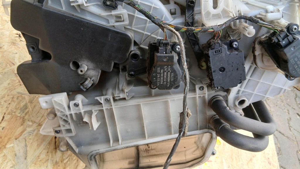 радиатор отопителя opel Vectra C 495026593