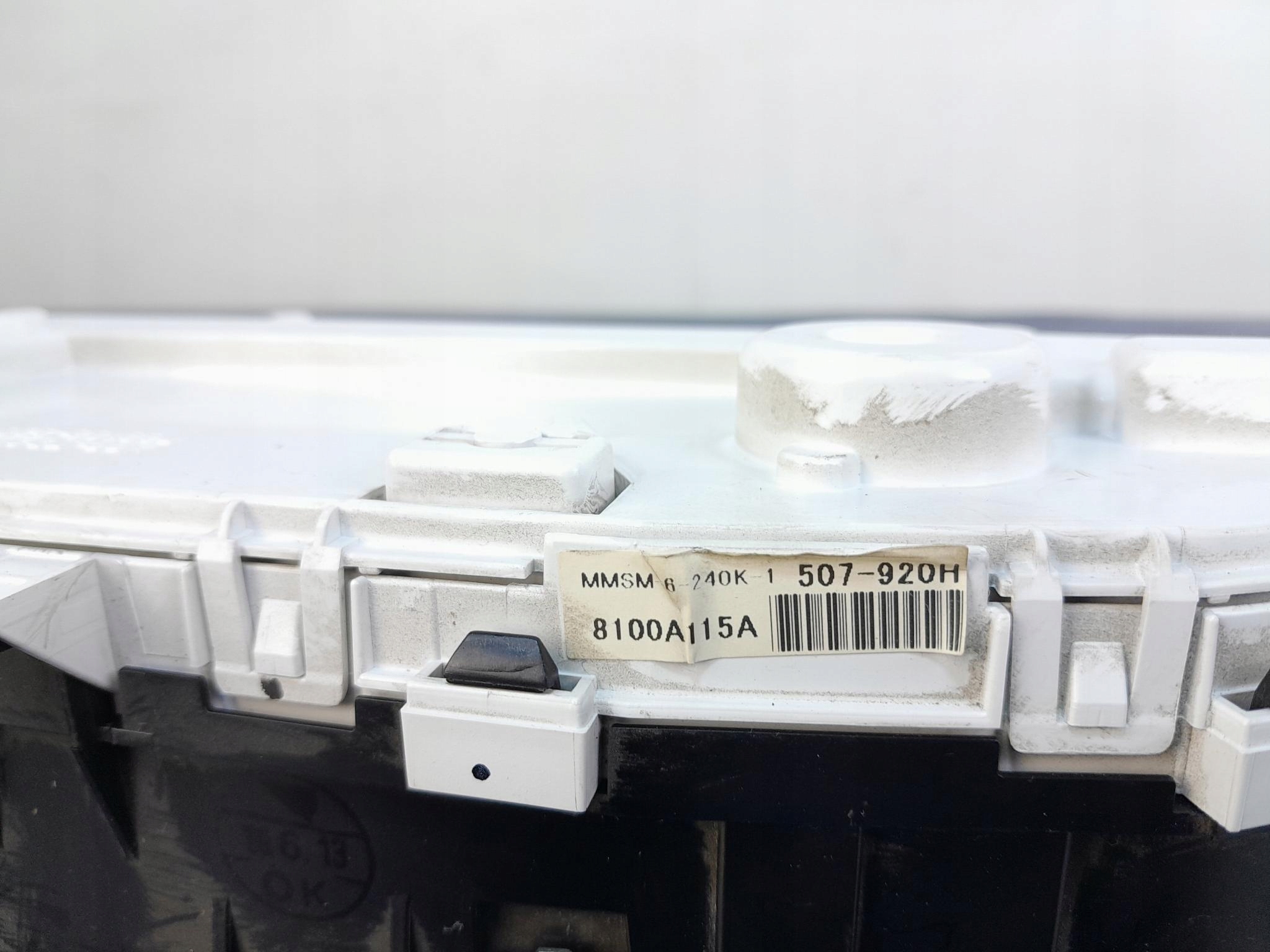 Outlander II 2.0 DID спидометр часы 769166-220H