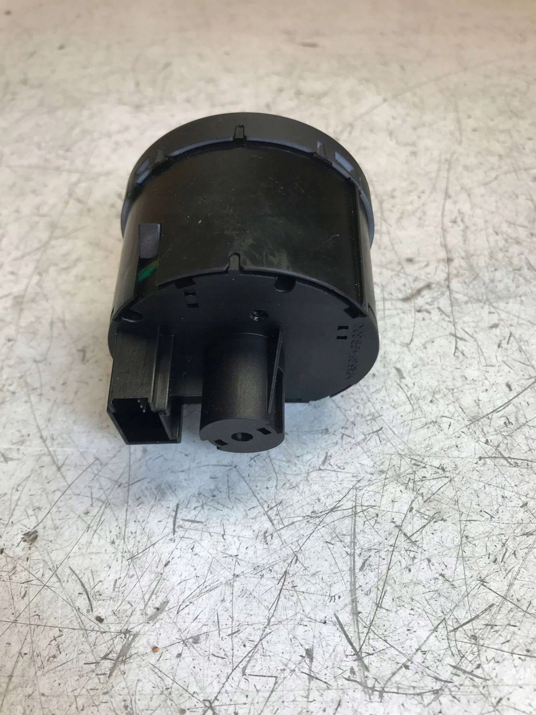 interruttore luci VW SKODA AUDI 3C8941431A