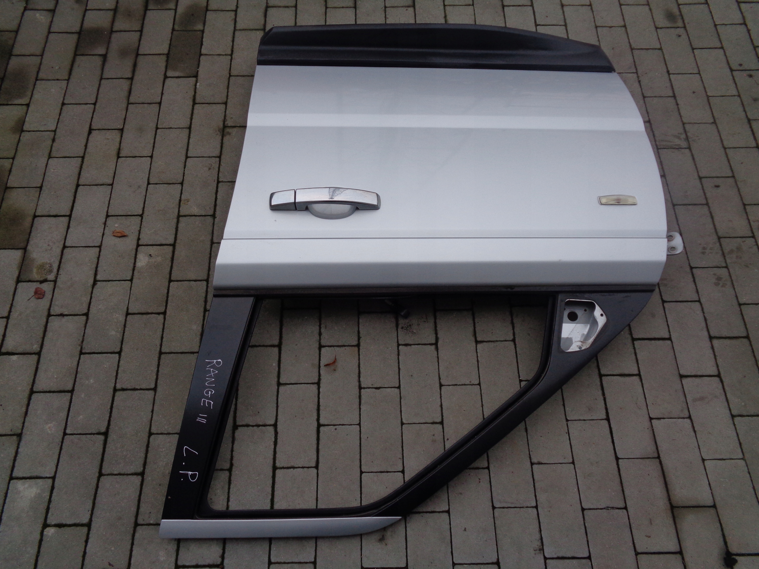 door front left front left RANGE ROVER SPORT III L320 ZERMATTSILVER 798