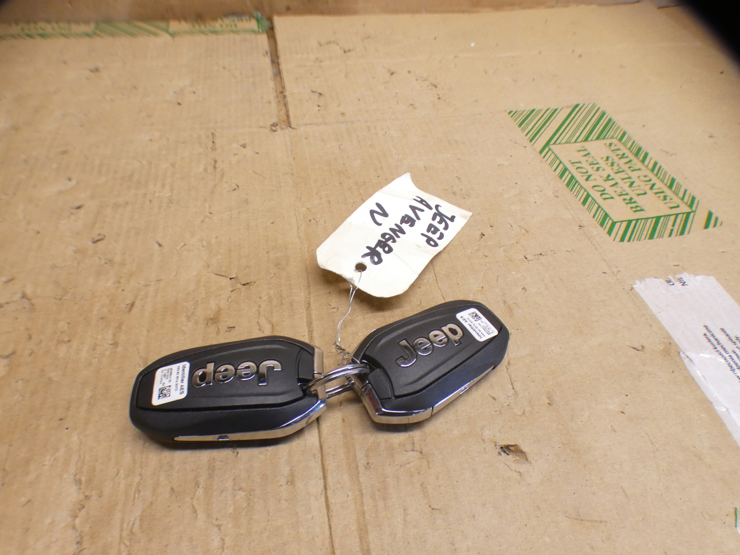 key key PILOT original 9846624180 JEEP AVENGER 25R