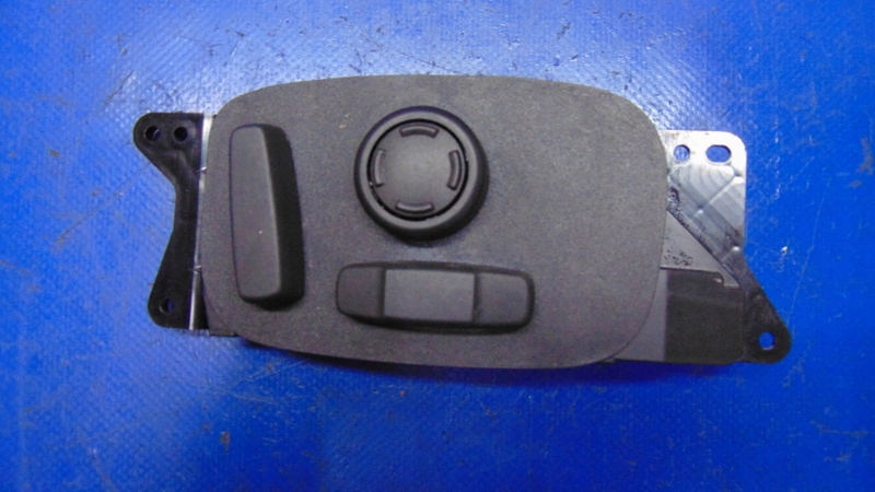 switch PANEL seat right front LAND ROVER DISCOVERY SPORT 14-24R