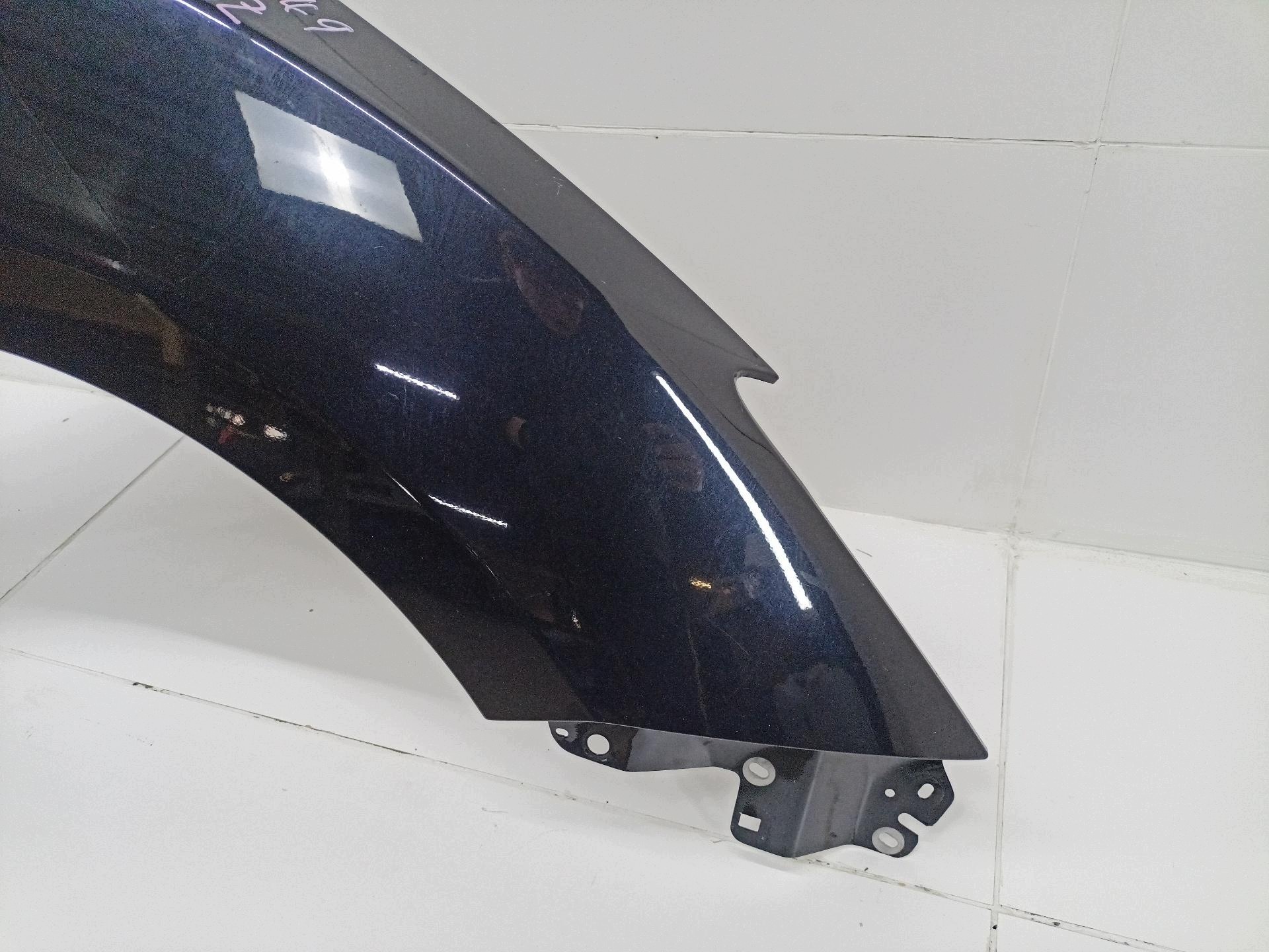 fender front right side Mazda 3 2 BL 2010